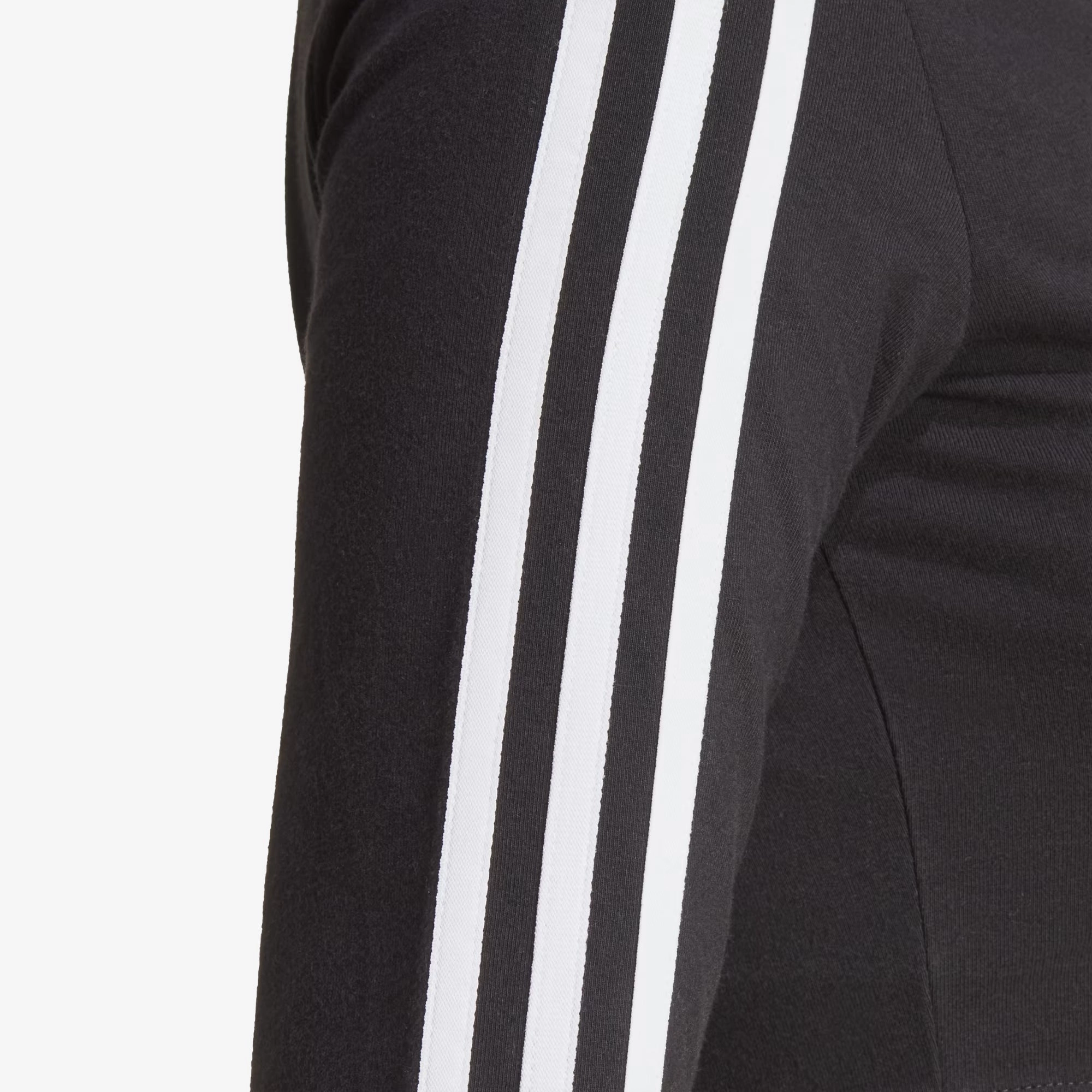 Adidas Originals | ADICOLOR CLASSICS 3-STRIPES BUTTON LONG SLEEVE TEE  { BLACK