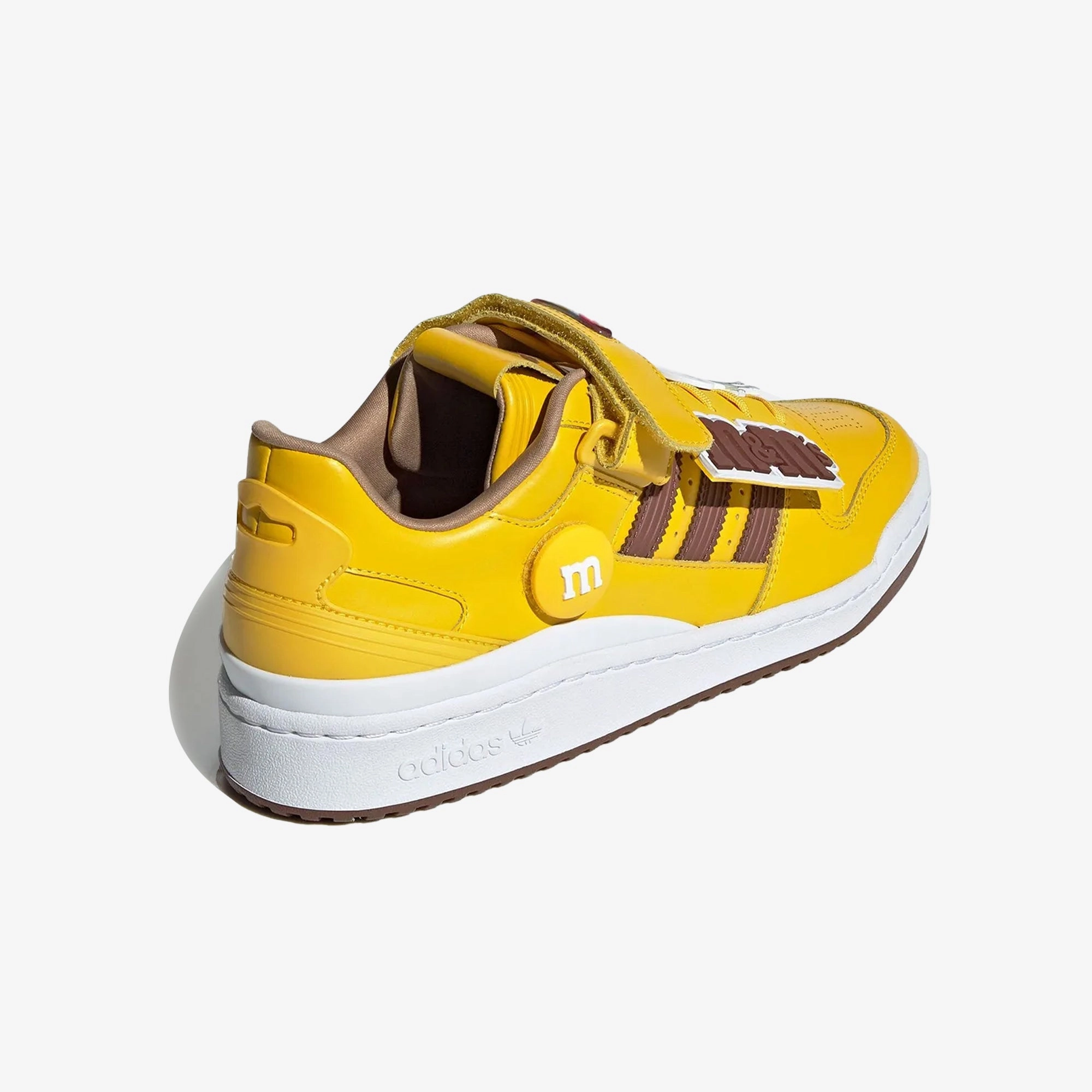 ADIDAS ORIGINALS | M&M'S X ADIDAS FORUM LOW 84 { YELLOW/WHITE