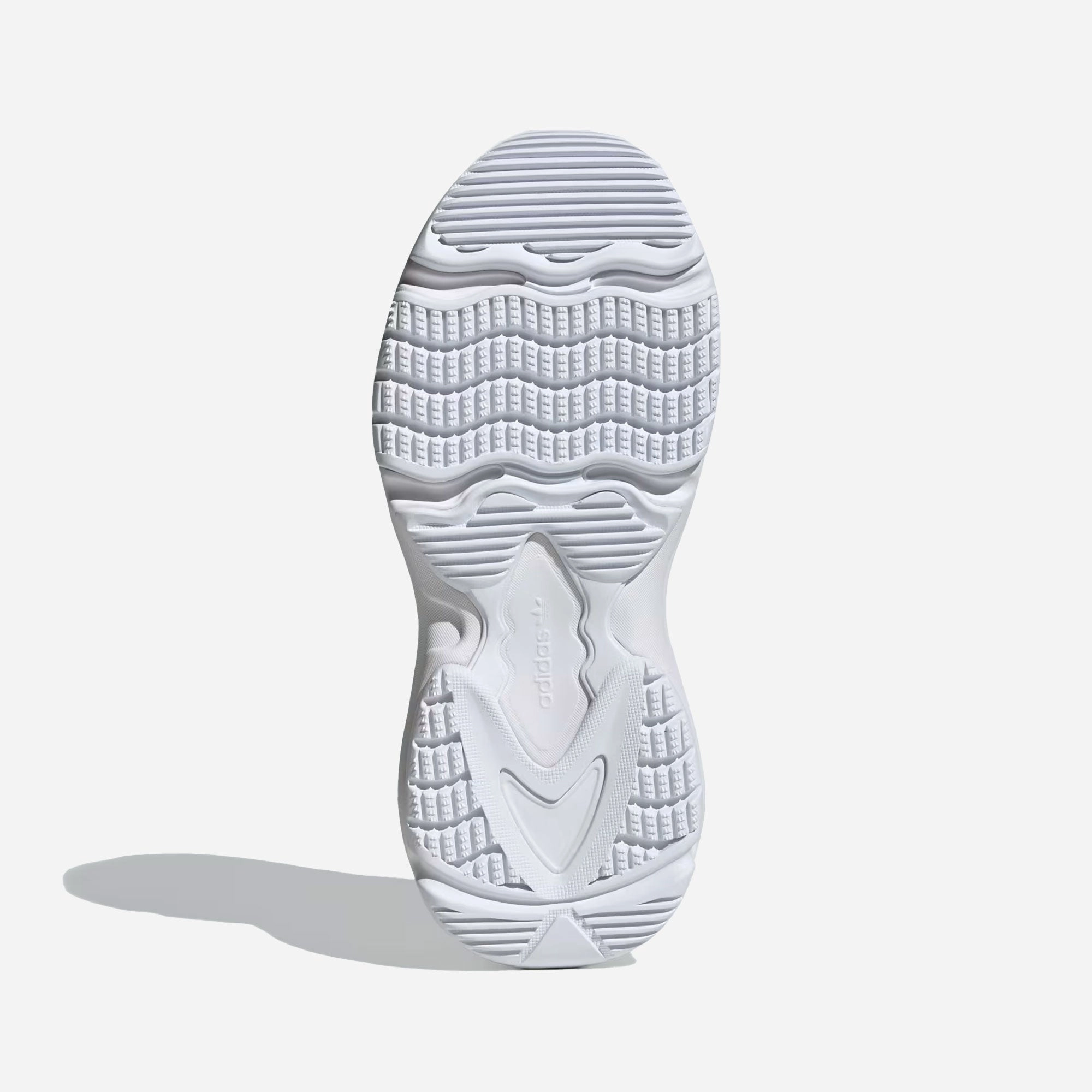 ADIDAS ORIGINALS | OZGAIA { CLOUD WHITE/GREY ONE