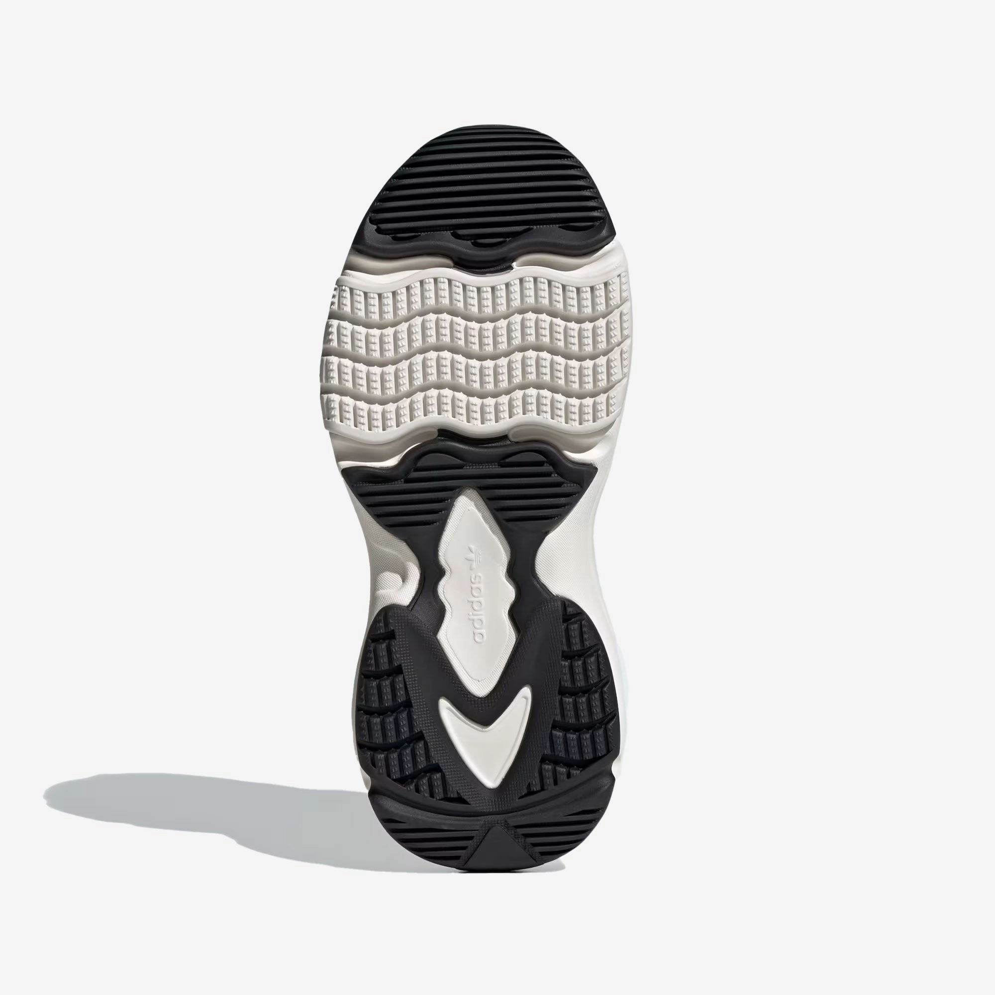 Adidas Originals | OZGAIA  { CLOUD WHITE/OFF WHITE/ALMOST PINK