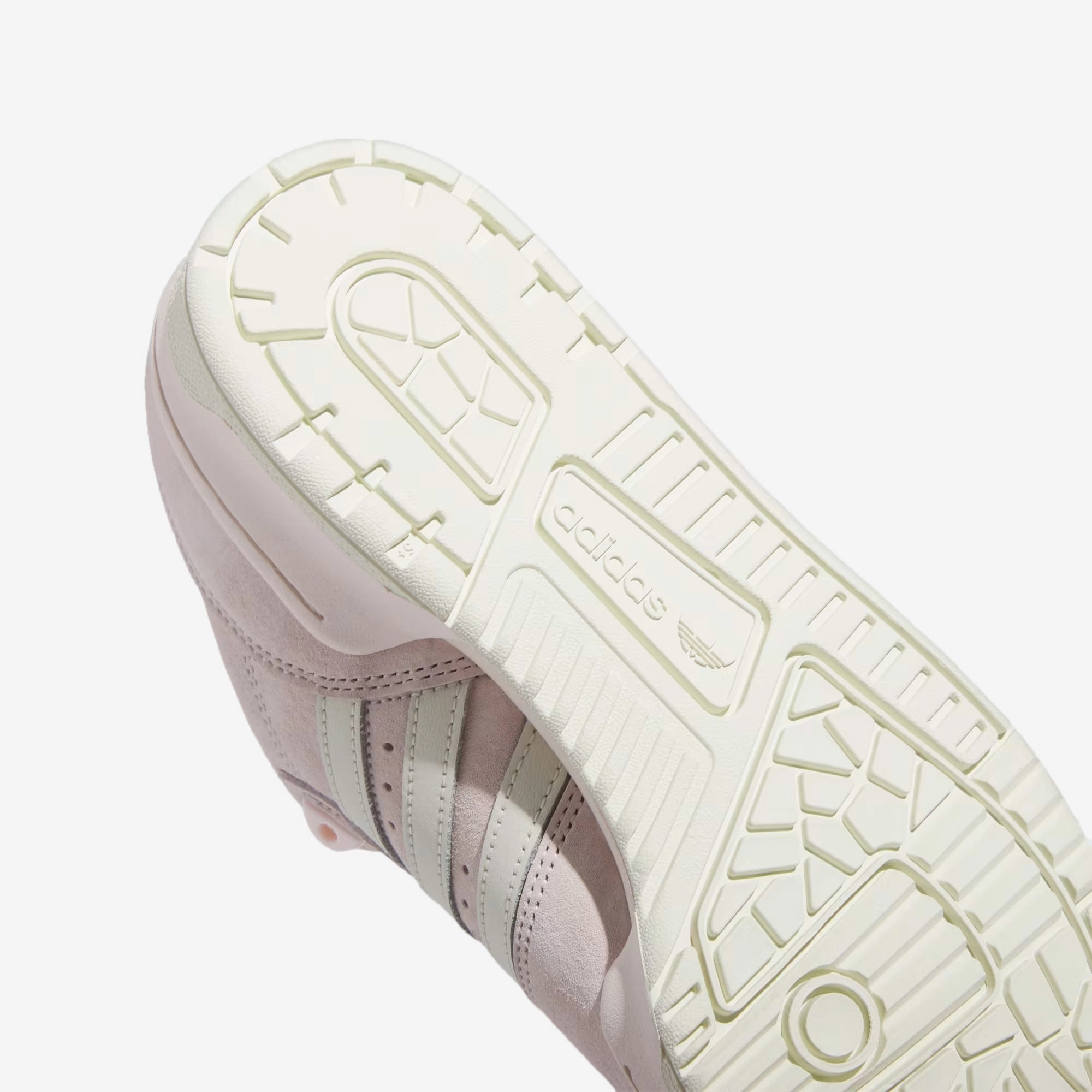 Adidas Originals | RIVALRY LOW  { PUTTY MAUVE/IVORY