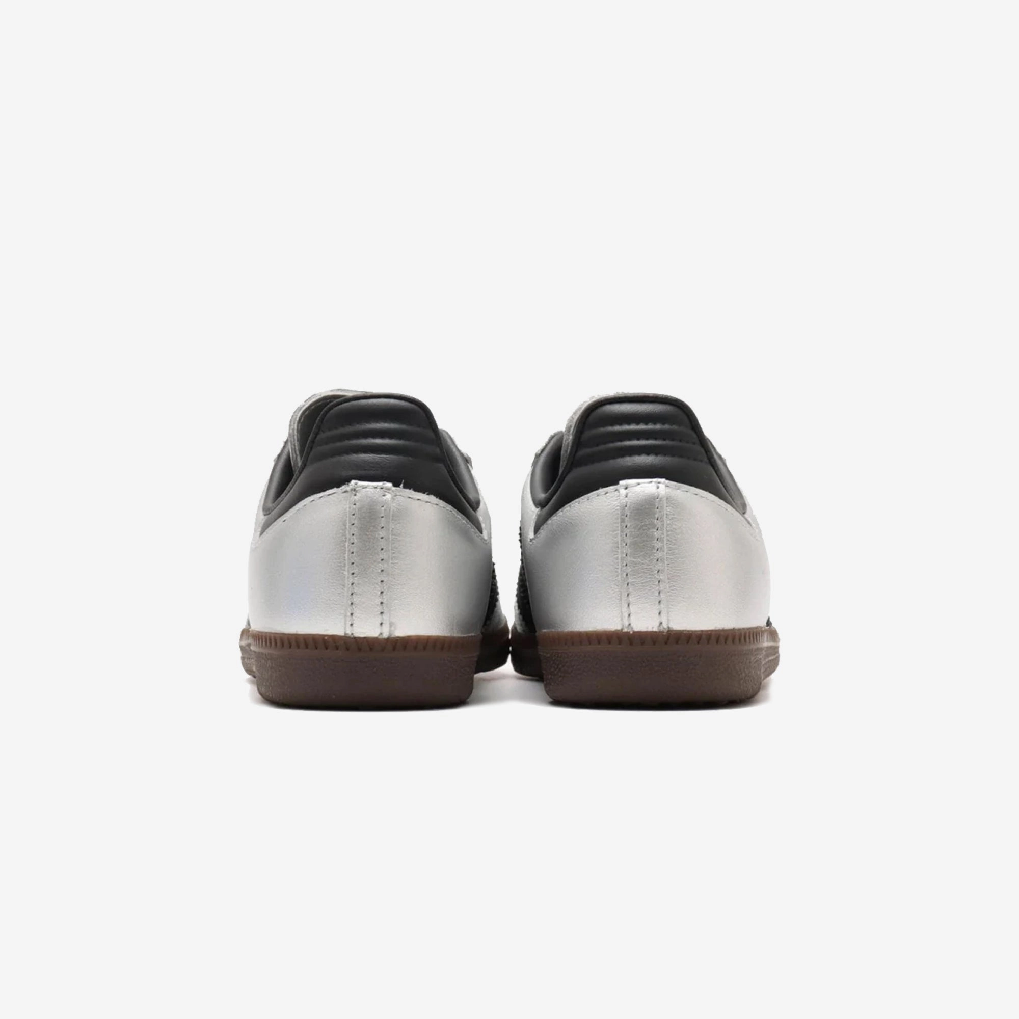ADIDAS ORIGINALS | SAMBA OG { SILVER METALLIC/CORE BLACK