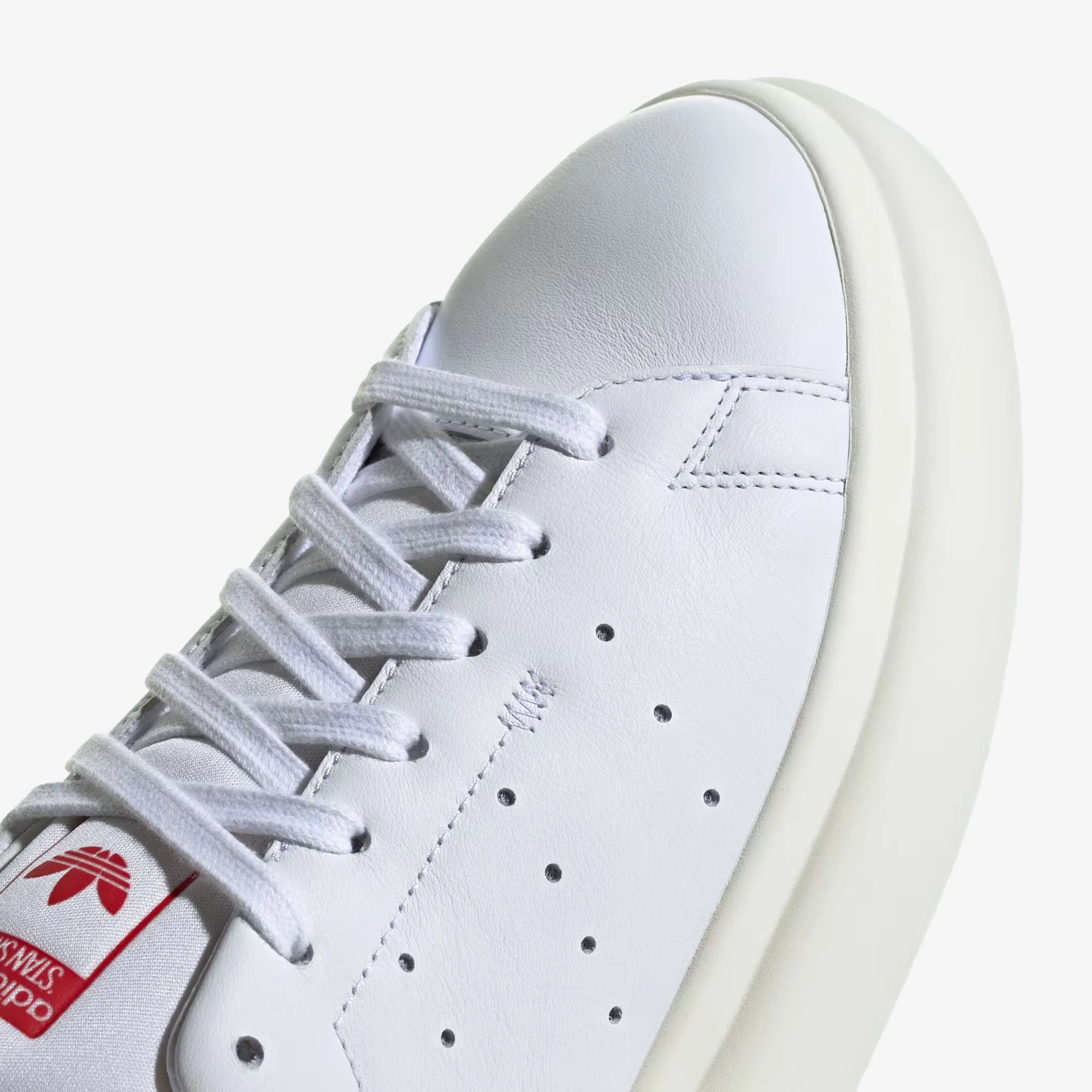 Adidas Originals | STAN SMITH PF  { CLOUD WHITE/OFF WHITE