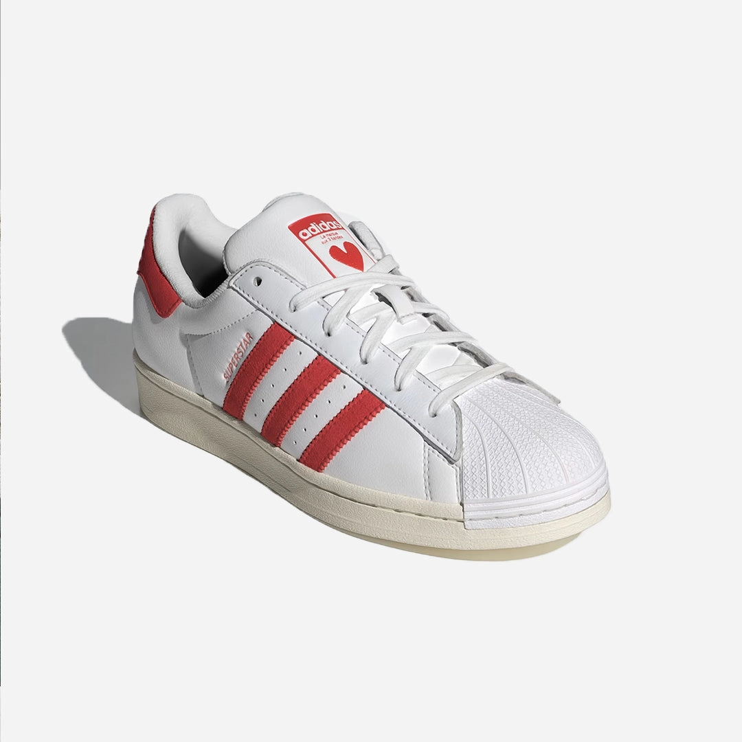 Adidas Originals | SUPERSTAR  { CLOUD WHITE/BRIGHT RED/WONDER CLAY