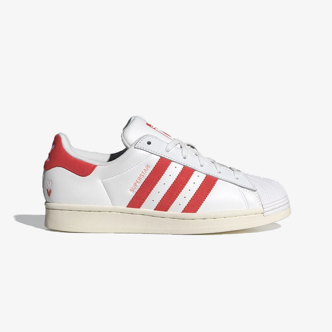 Adidas Originals | SUPERSTAR  { CLOUD WHITE/BRIGHT RED/WONDER CLAY