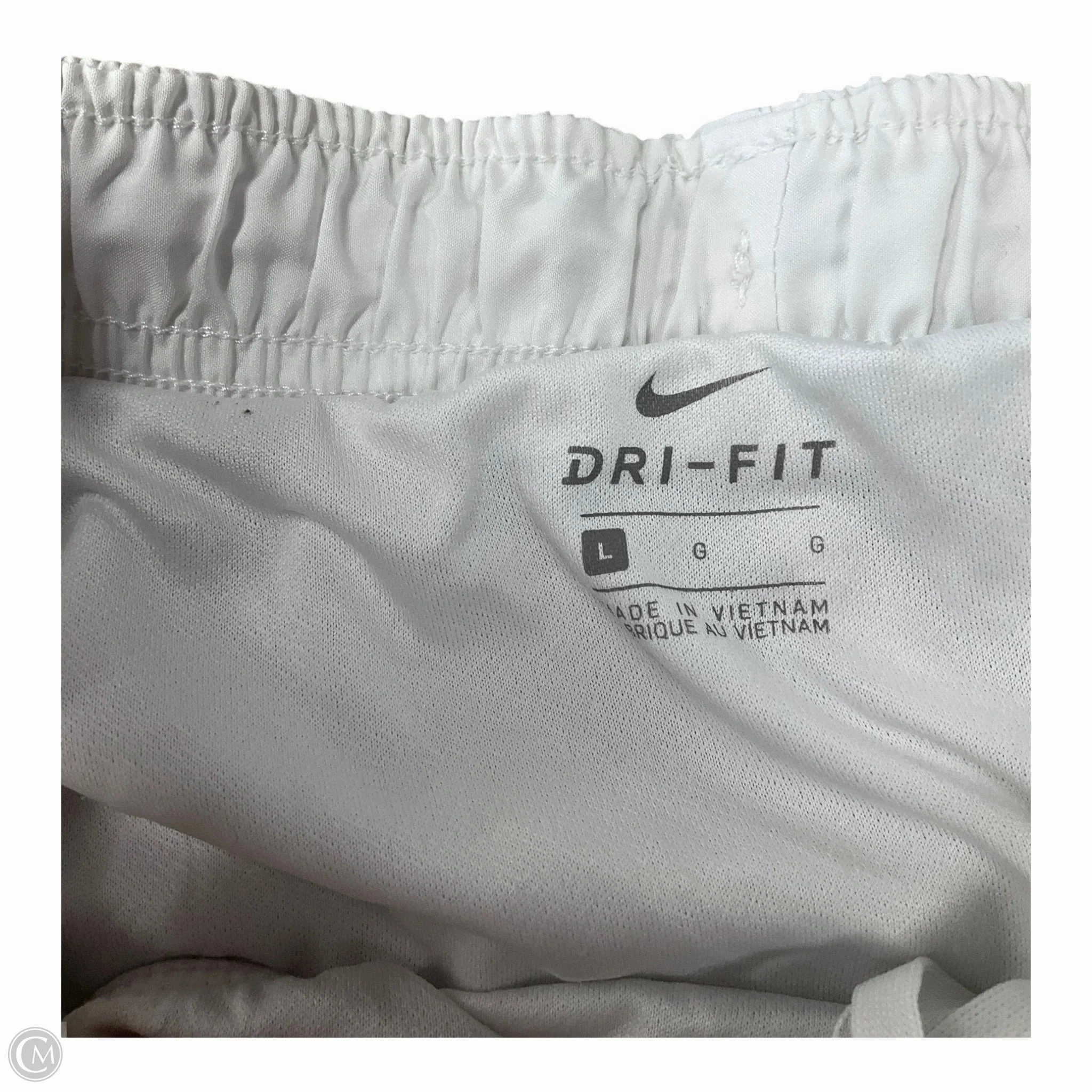 Athletic Shorts By Nike Apparel In White, Size: L