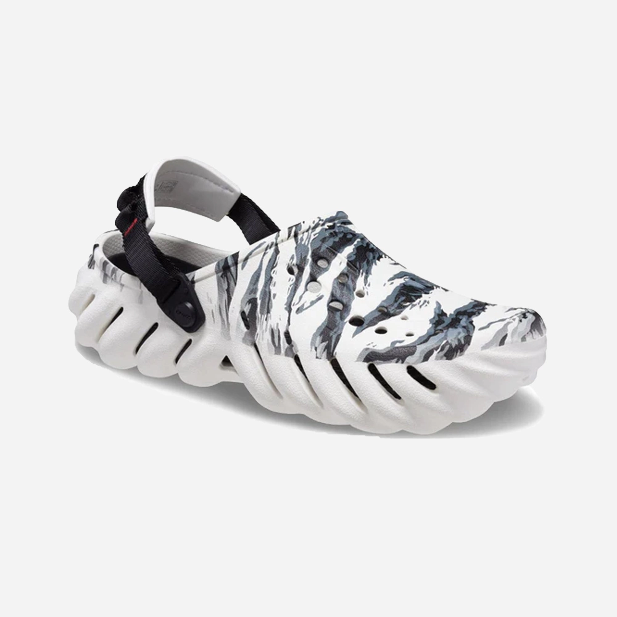 Crocs | ECHO TIGER CLOG  { WHITE/BLACK