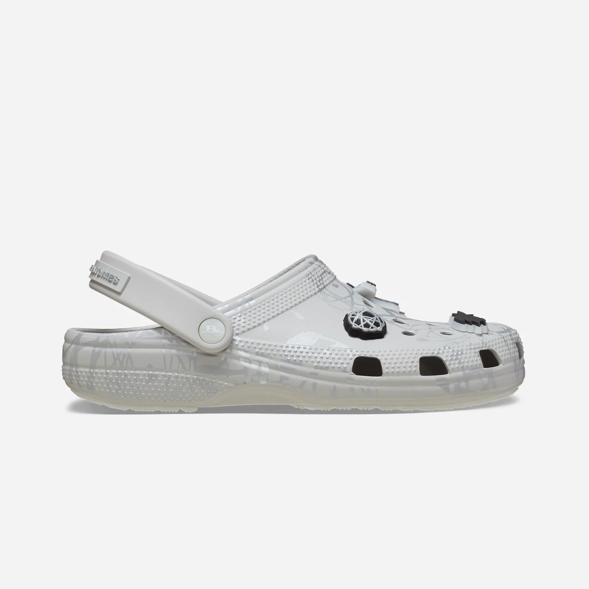 Crocs | FUTURA LAB X CROCS CLASSIC RO CLOG  { PEARL WHITE