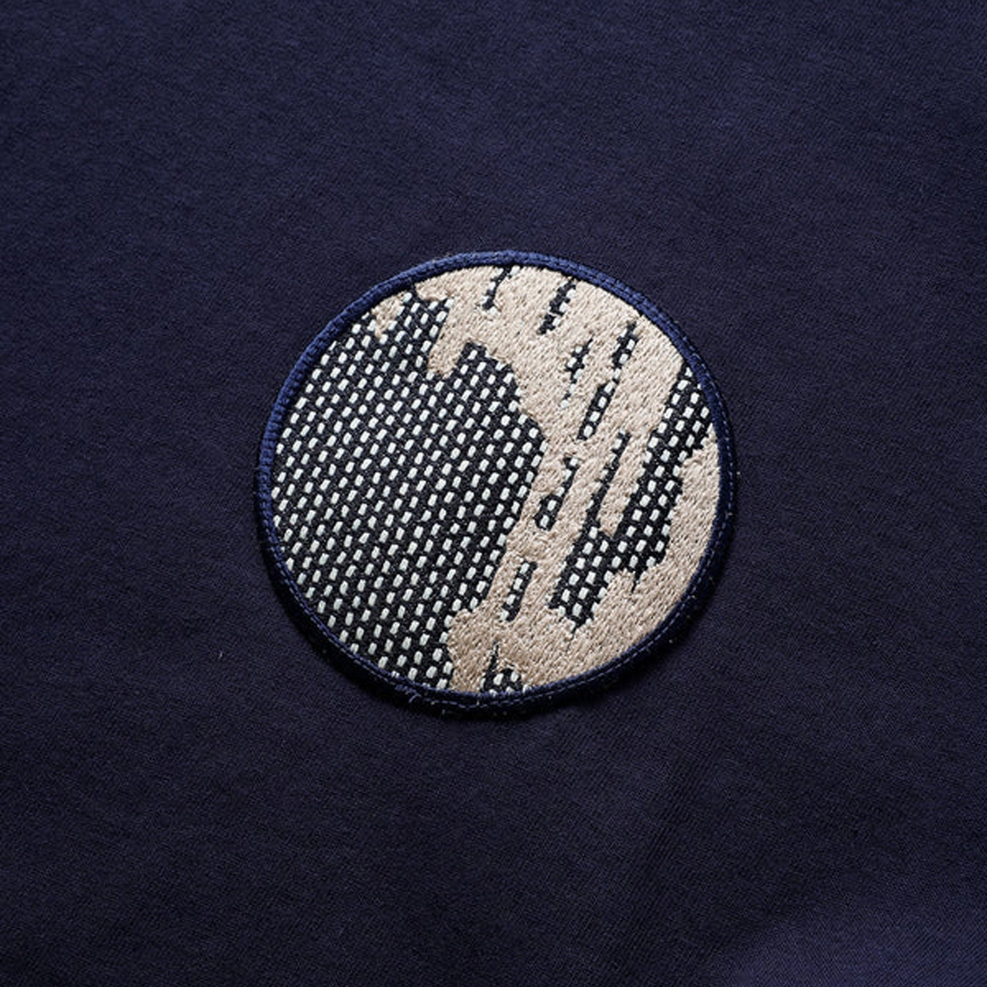 FDMTL | CIRCLE BORO PATCH TEE  { NAVY