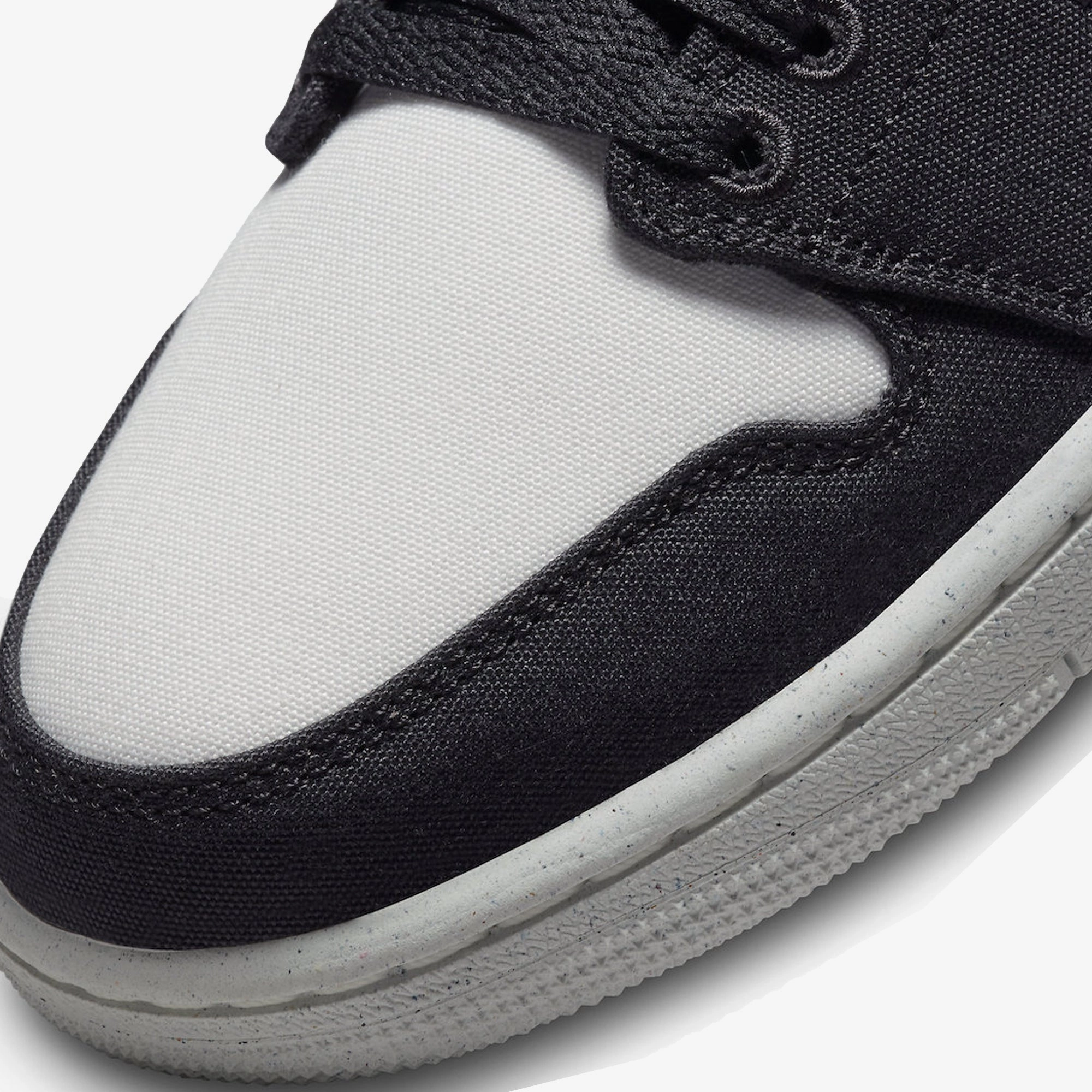 Jordan | AIR JORDAN 1 MID SE  { SAIL/BLACK-LT STEEL GREY