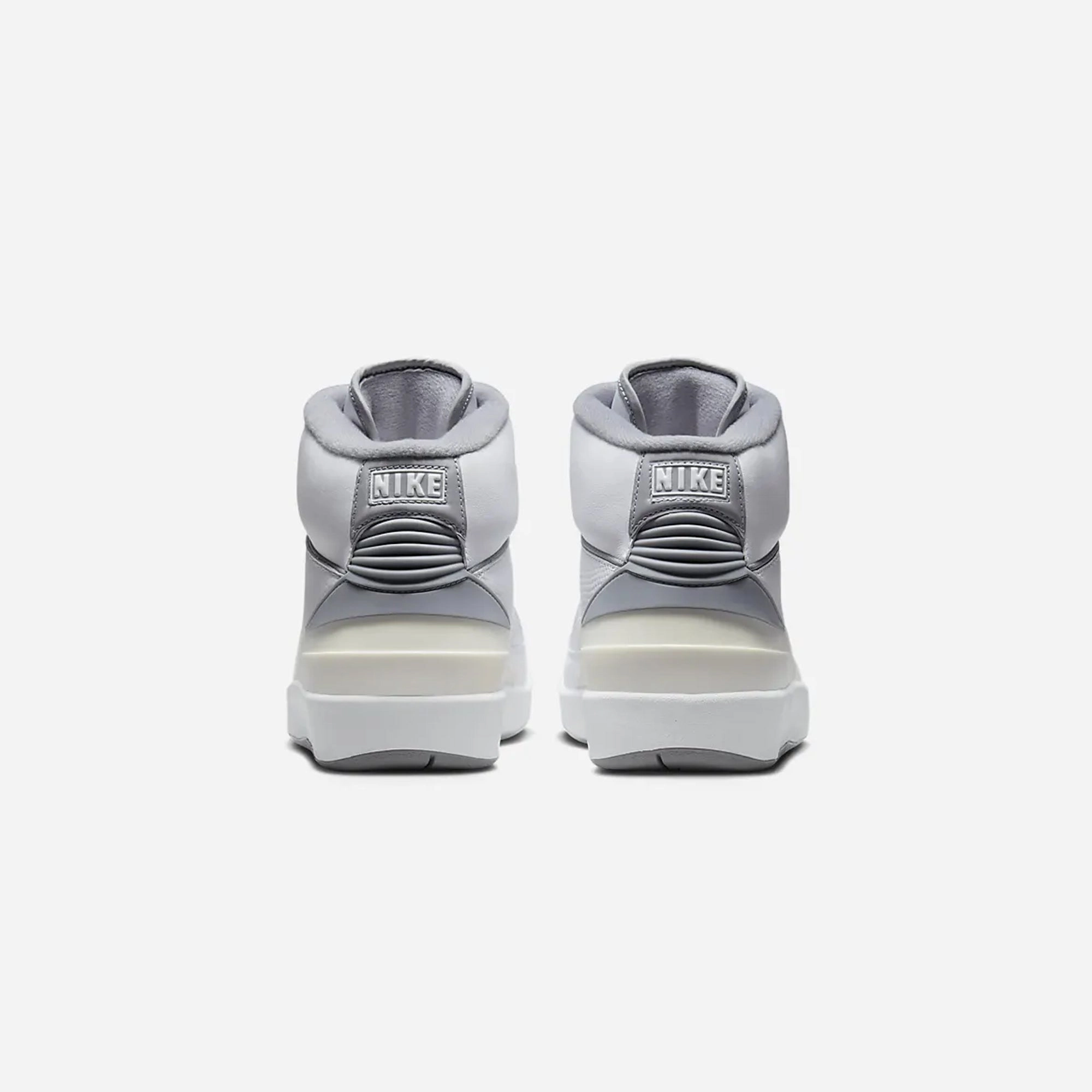 Jordan | AIR JORDAN 2 RETRO  { WHITE/CEMENT GREY-SAIL-BLACK