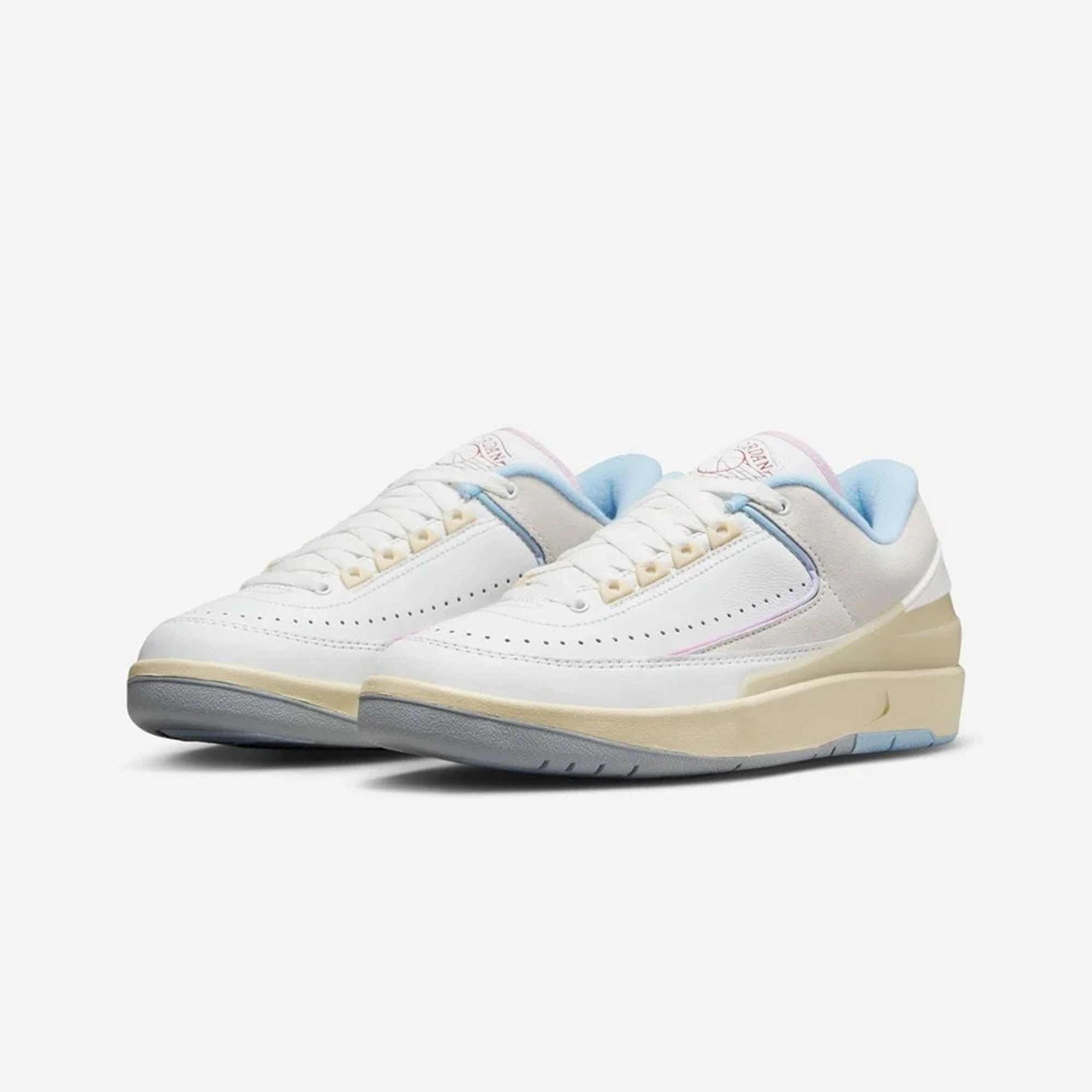 Jordan | AIR JORDAN 2 RETRO LOW  { SUMMIT WHITE/VARSITY RED-ICE BLUE