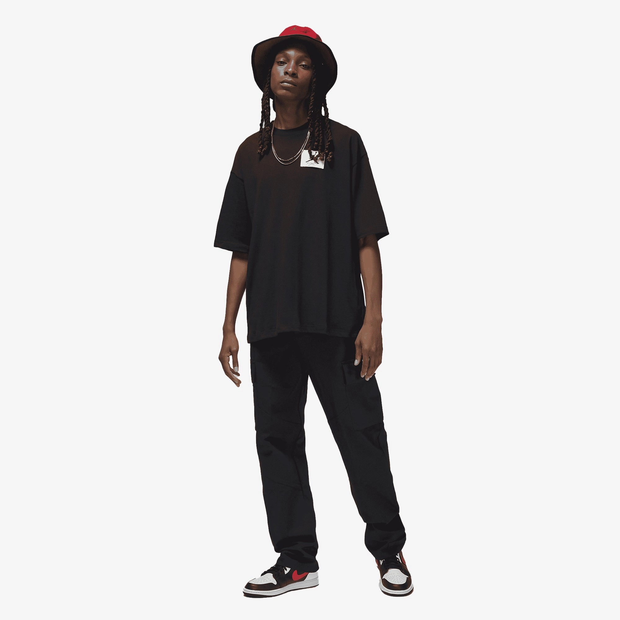 Jordan | FLIGHT ESSENTIALS  { BLACK/WHITE