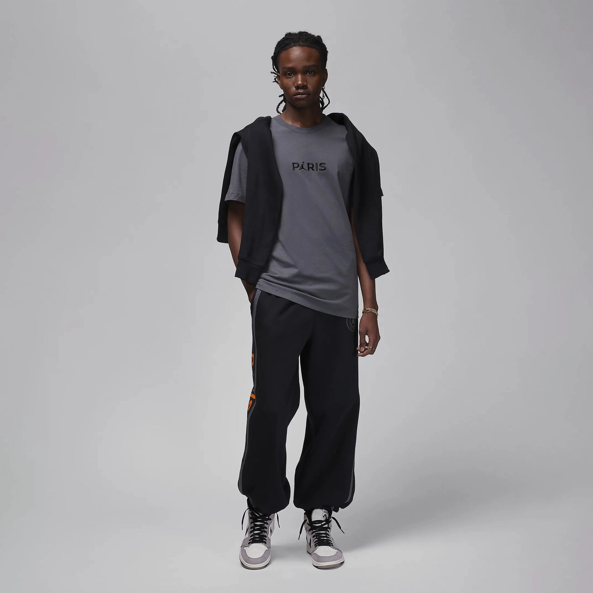 Jordan | PARIS SAINT-GERMAIN  { IRON GREY/BLACK