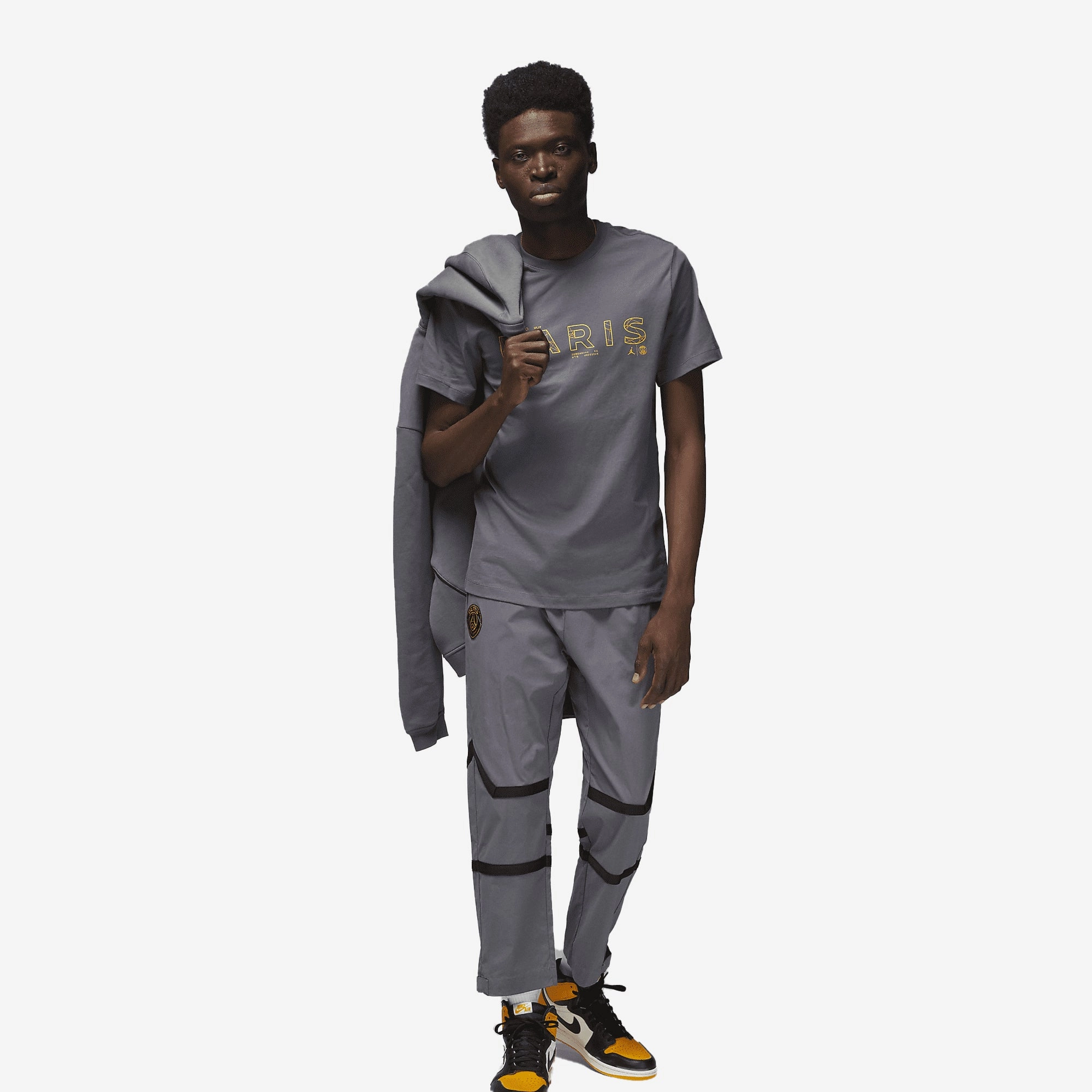 Jordan | PARIS SAINT -GERMAIN  { LT GRAPHITE/TOUR YELLOW