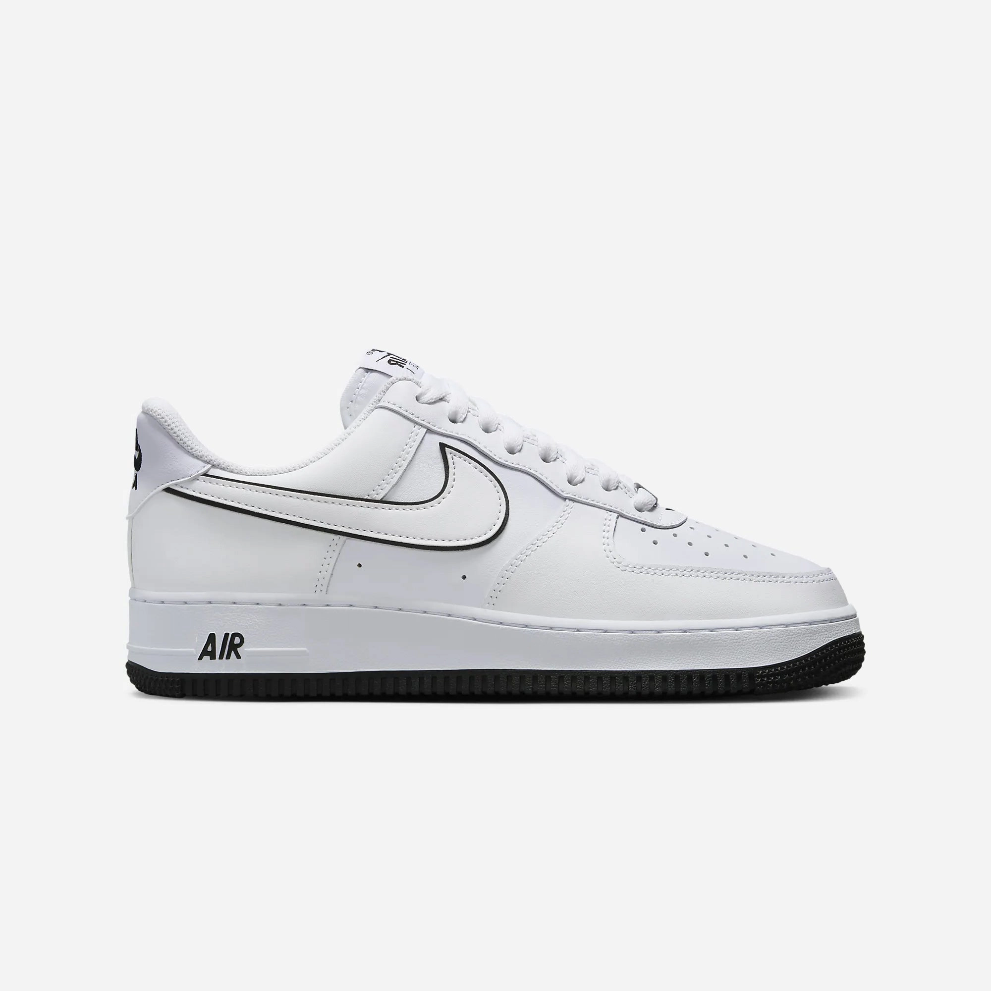 Nike | AIR FORCE 1 '07 { WHITE/BLACK-WHITE