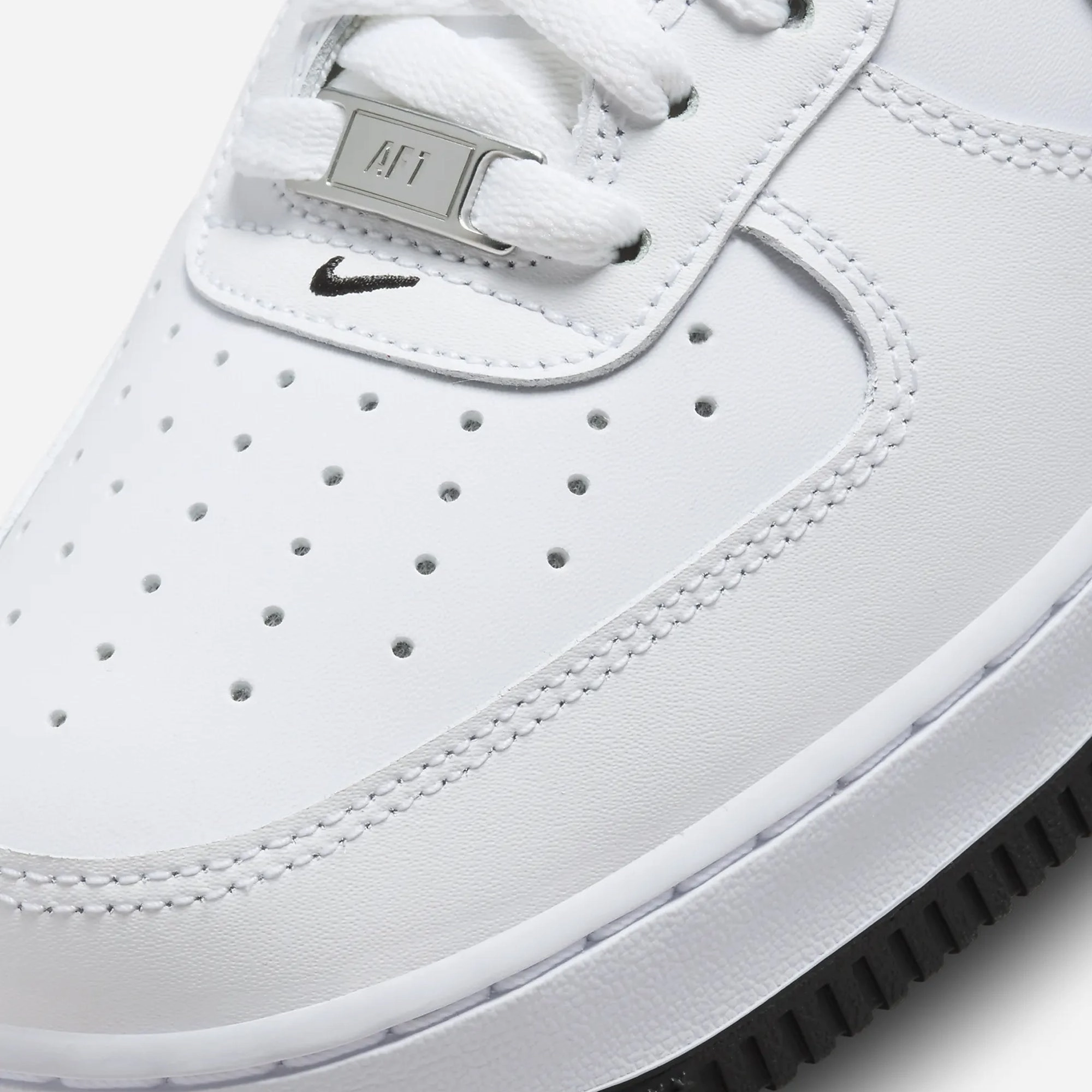 Nike | AIR FORCE 1 '07 { WHITE/BLACK-WHITE