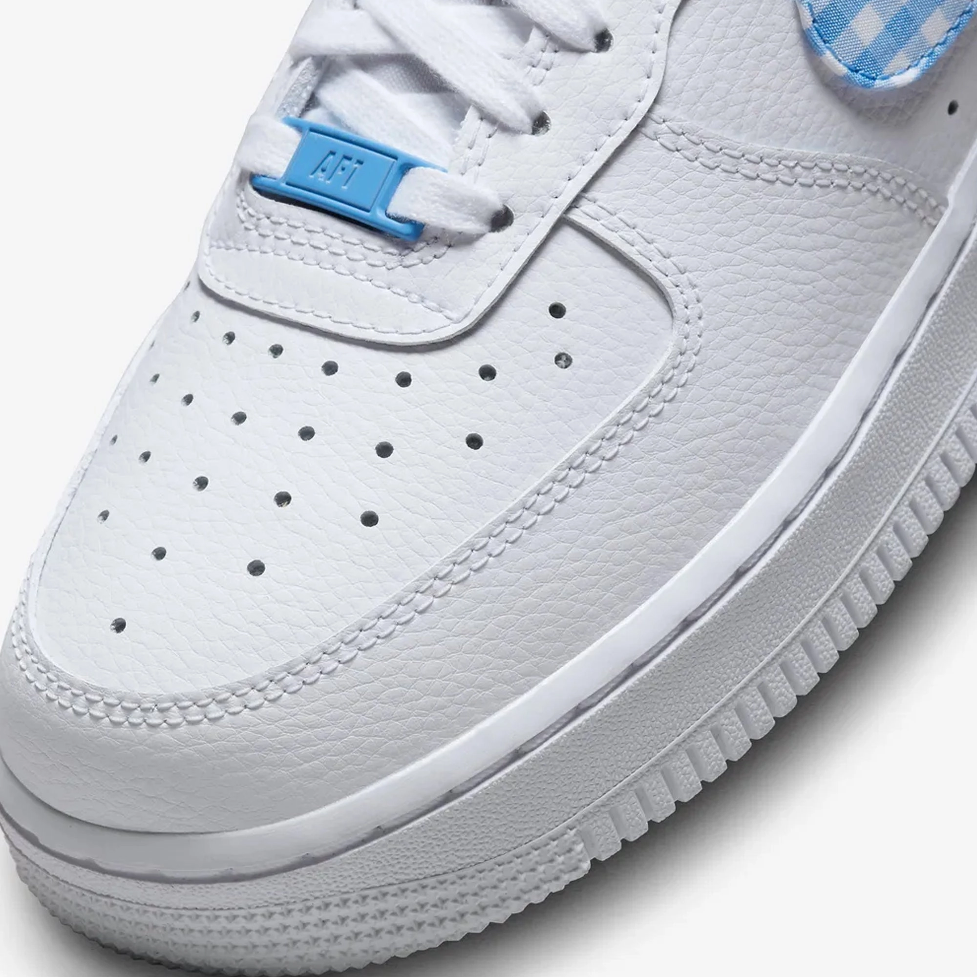 Nike | AIR FORCE 1 '07 { WHITE/UNIVERSITY BLUE