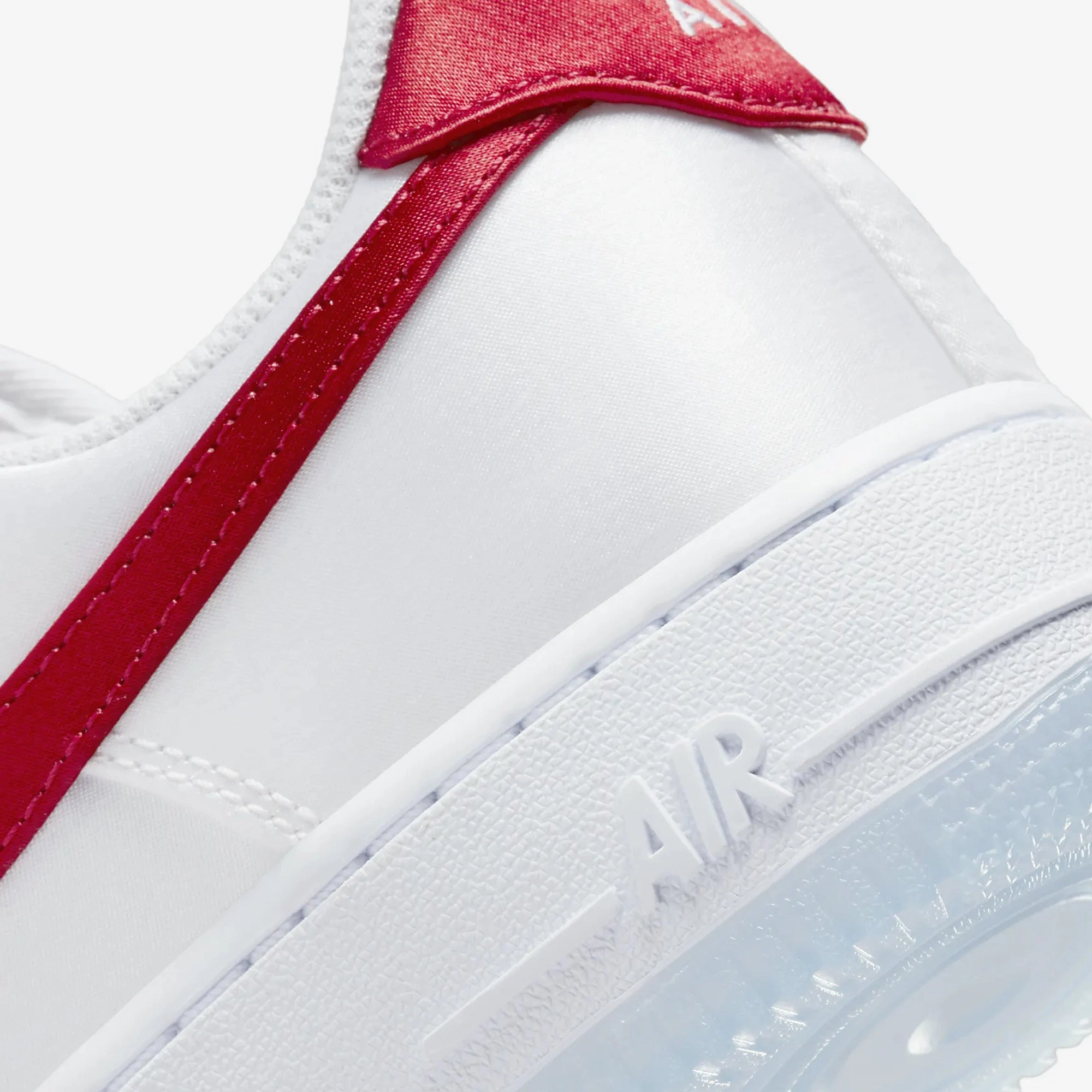 Nike | AIR FORCE 1 '07 { WHITE/VARSITY RED