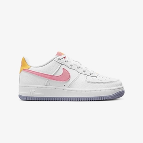 Nike | AIR FORCE 1  { WHITE/CORAL CHALK-LASER ORANGE