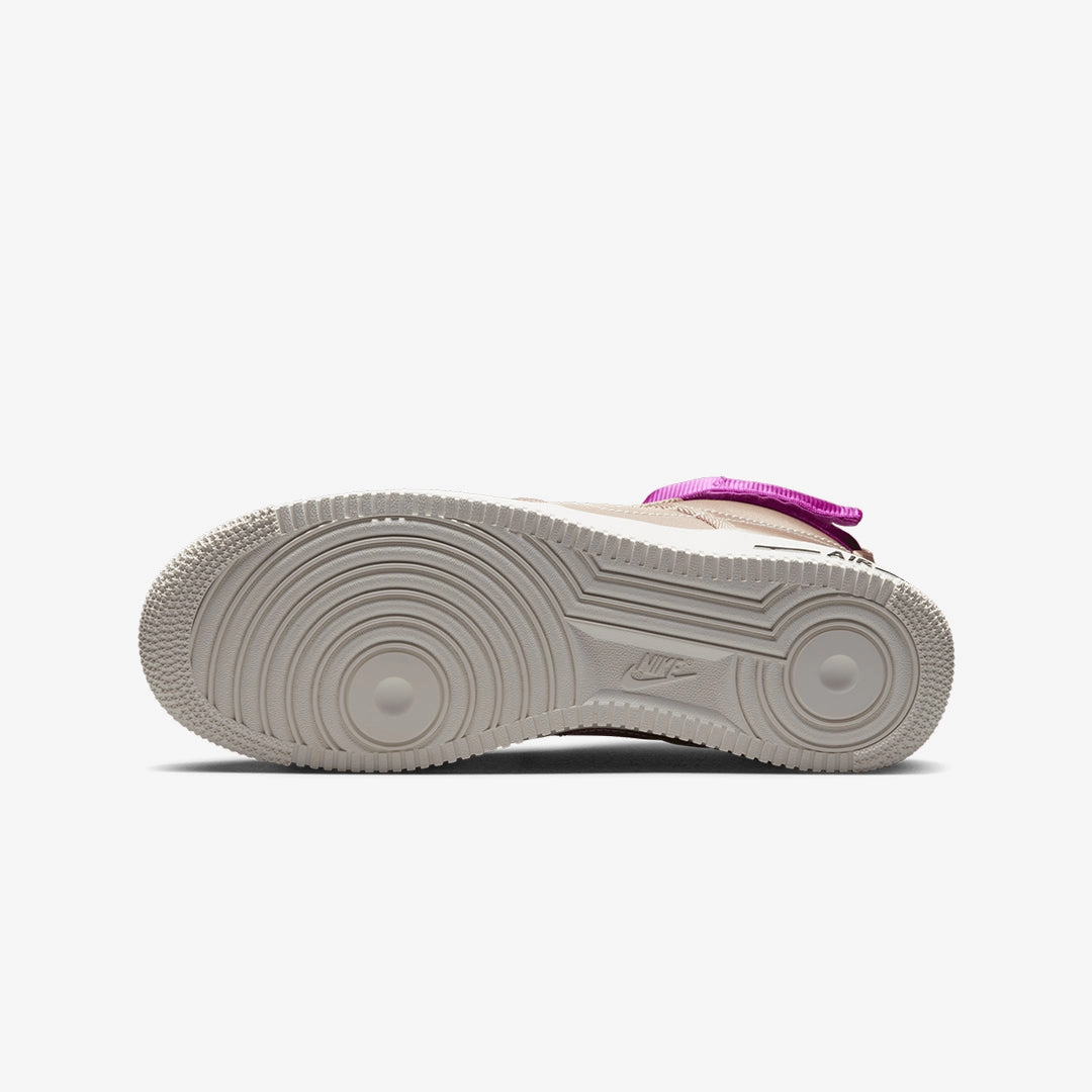 Nike | AIR FORCE 1 HIGH '07 LV8 { HEMP/FUCHSIA