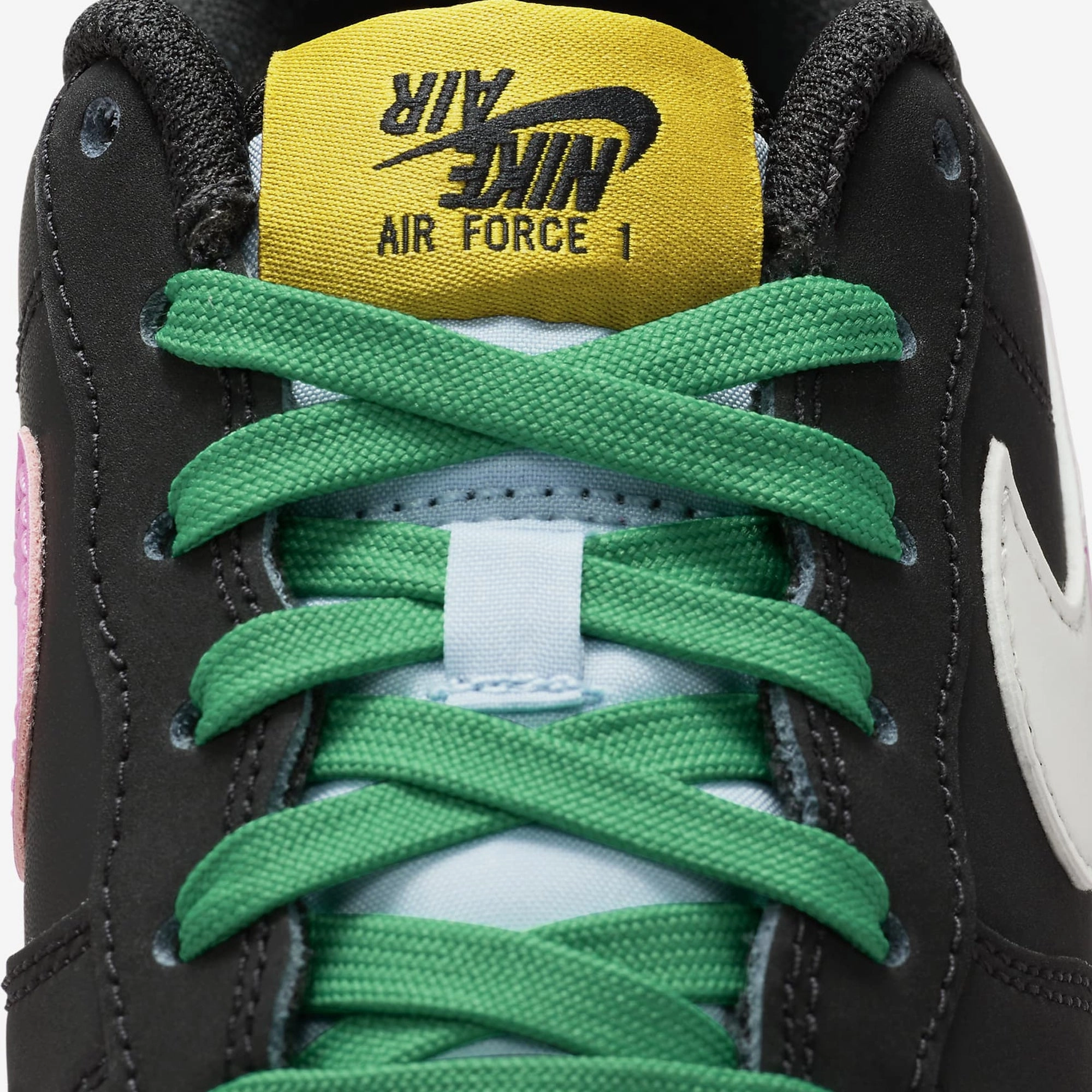 Nike | AIR FORCE 1 LV8 2  { BLACK/SUMMIT WHITE-LT ARMORY BLUE