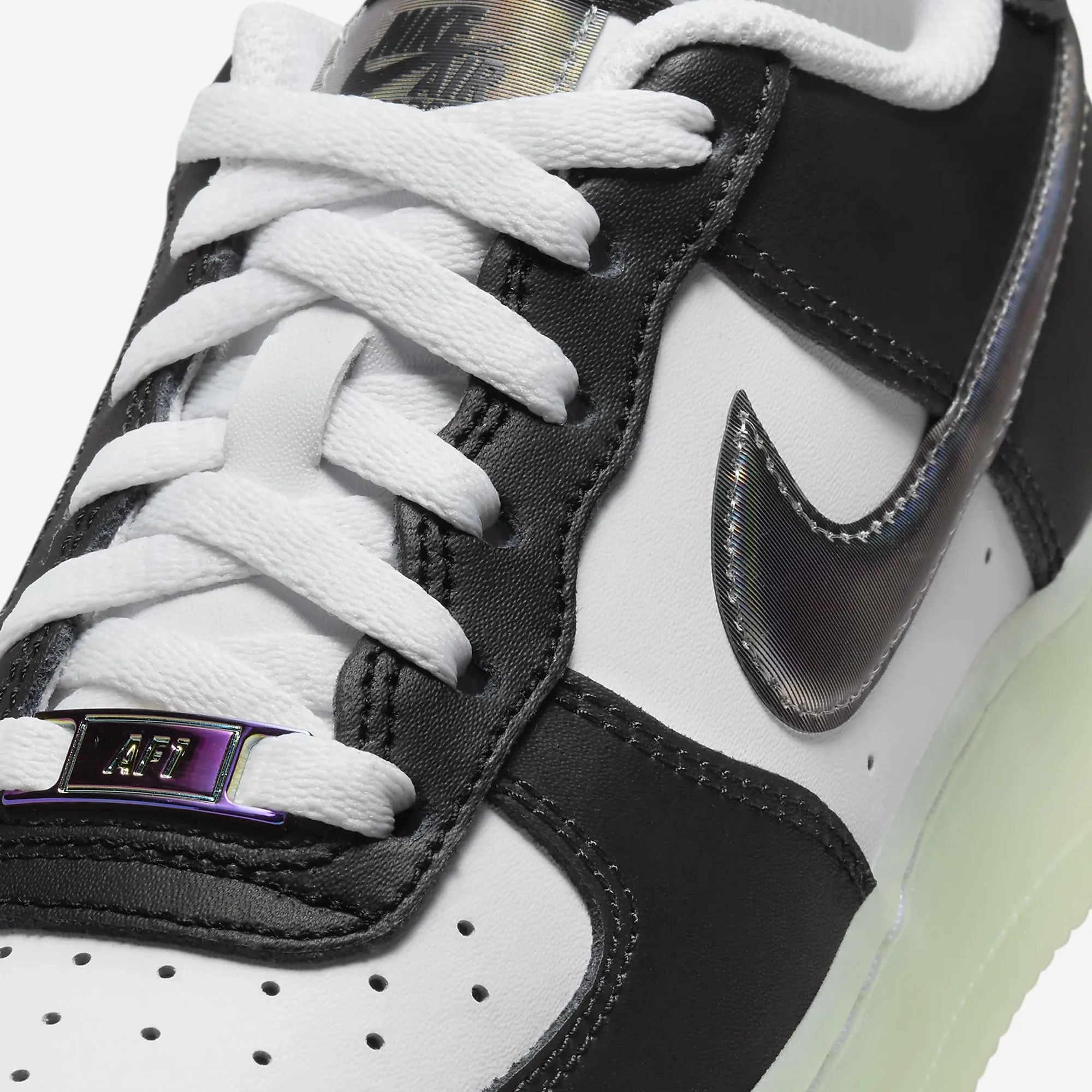 Nike | AIR FORCE 1 LV8 (GS)  { WHITE/BLACK-VAPOR GREEN