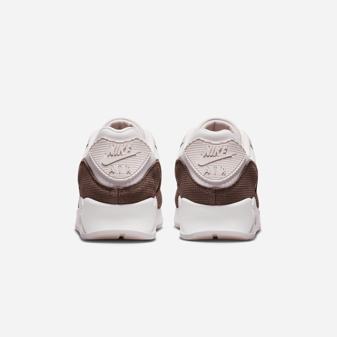 Nike | AIR MAX 90 LTR  { PEARL PINK/BAROQUE BROWN