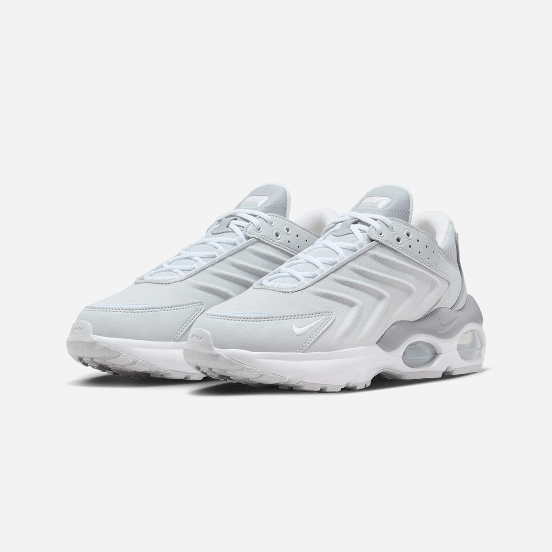 Nike | AIR MAX TW  { PURE PLATINUM/WHITE-WOLF GREY-WHITE