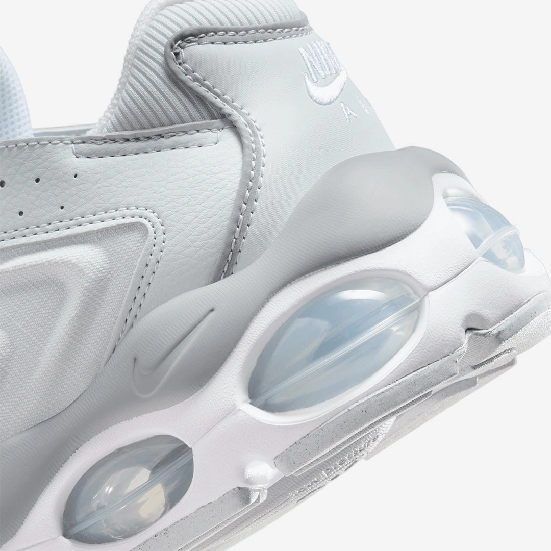 Nike | AIR MAX TW  { PURE PLATINUM/WHITE-WOLF GREY-WHITE