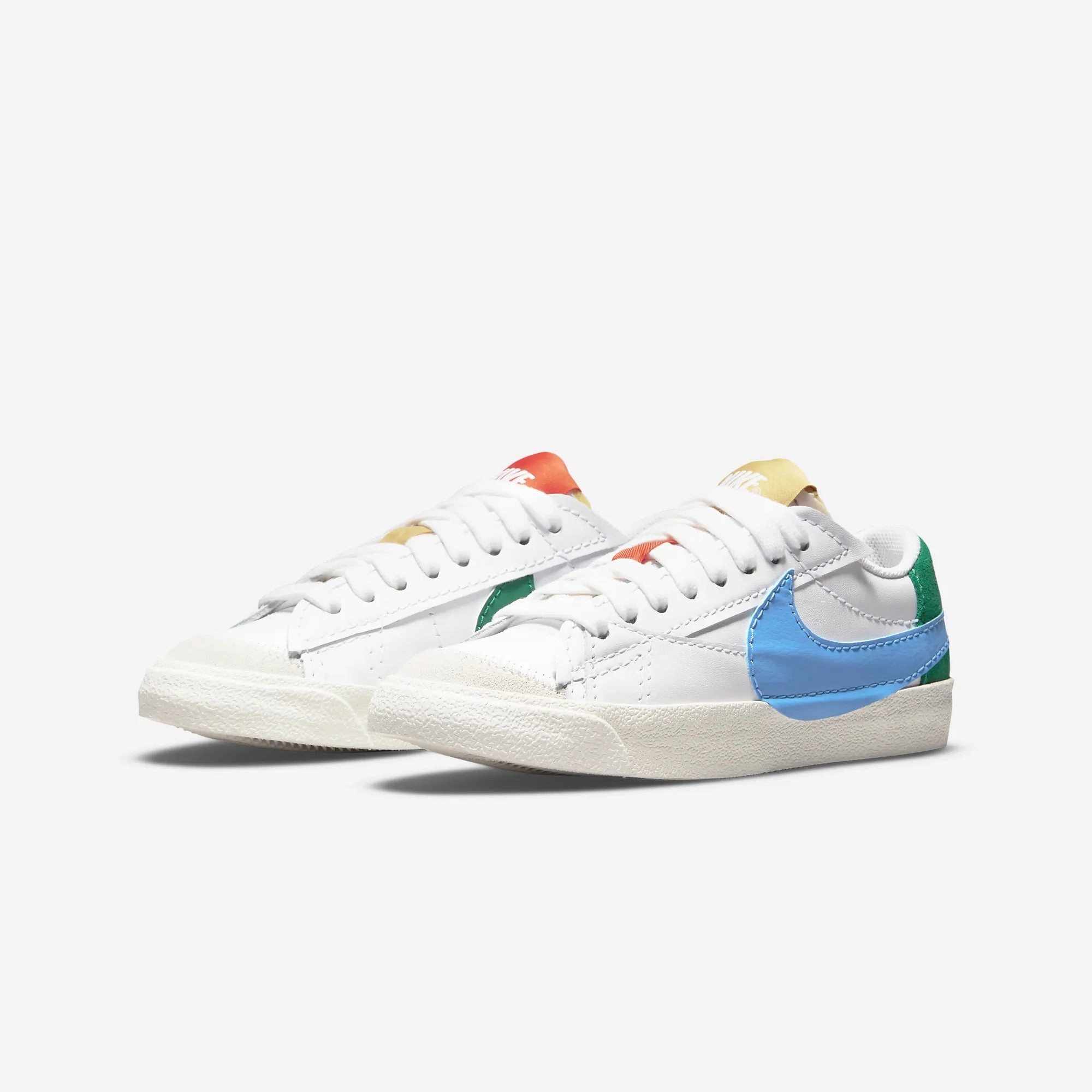 Nike | BLAZER LOW '77 JUMBO { WHITE/MALACHITE-UNIVERSITY BLUE