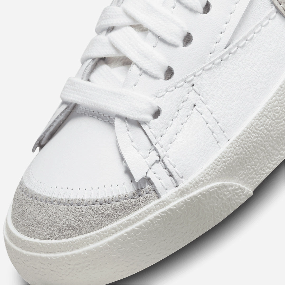 Nike | BLAZER LOW '77 JUMBO { WHITE/PINK OXFORD-ROSE WHISPER-WHITE