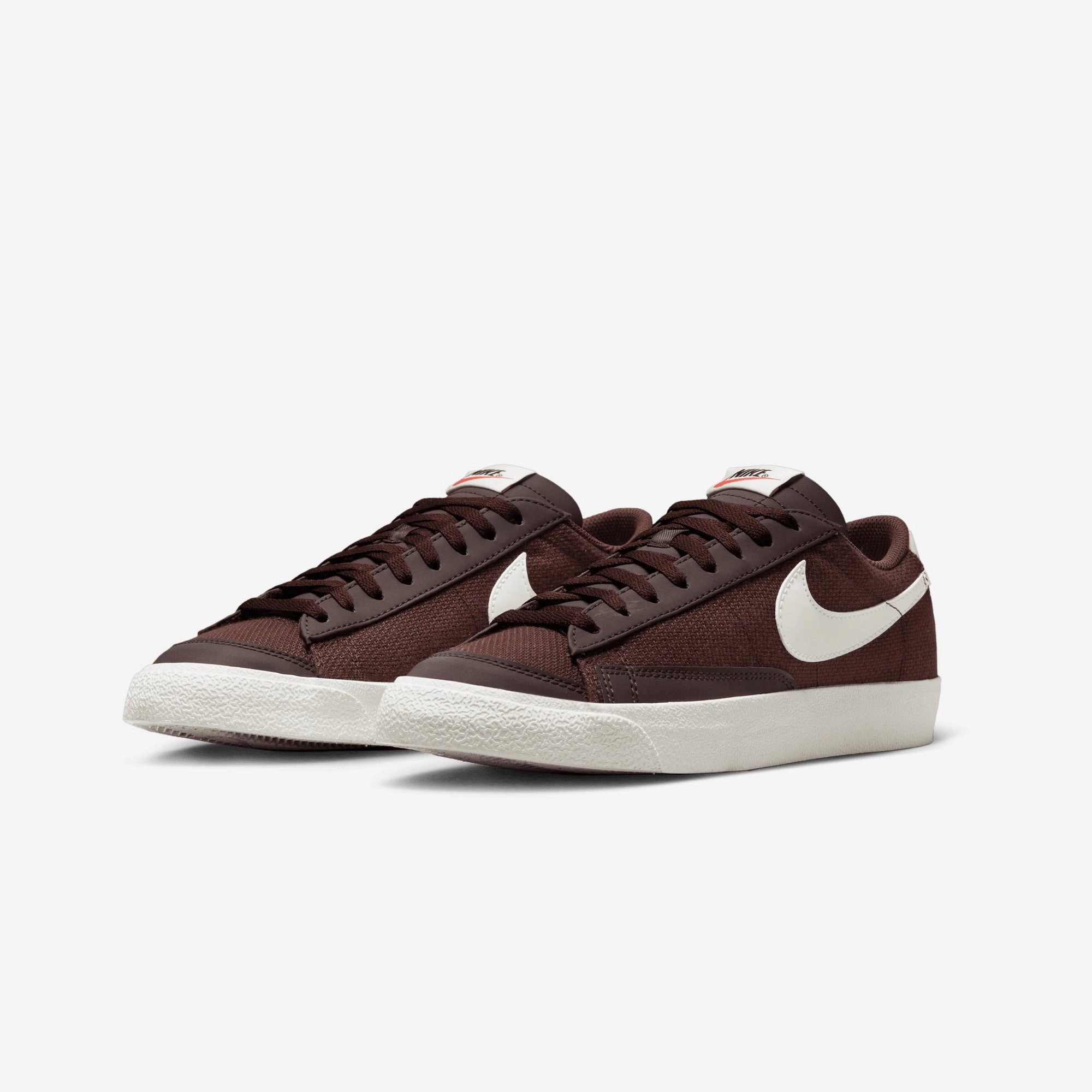 Nike | BLAZER LOW '77 PREMIUM { EARTH/SAIL-EARTH-BLACK