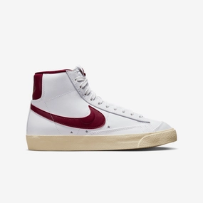 Nike | BLAZER MID '77 SE { WHITE