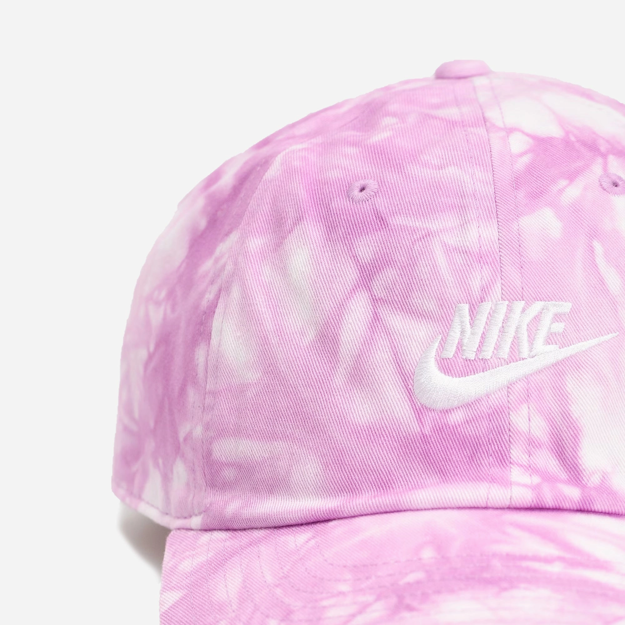 Nike | CLUB  { PINK