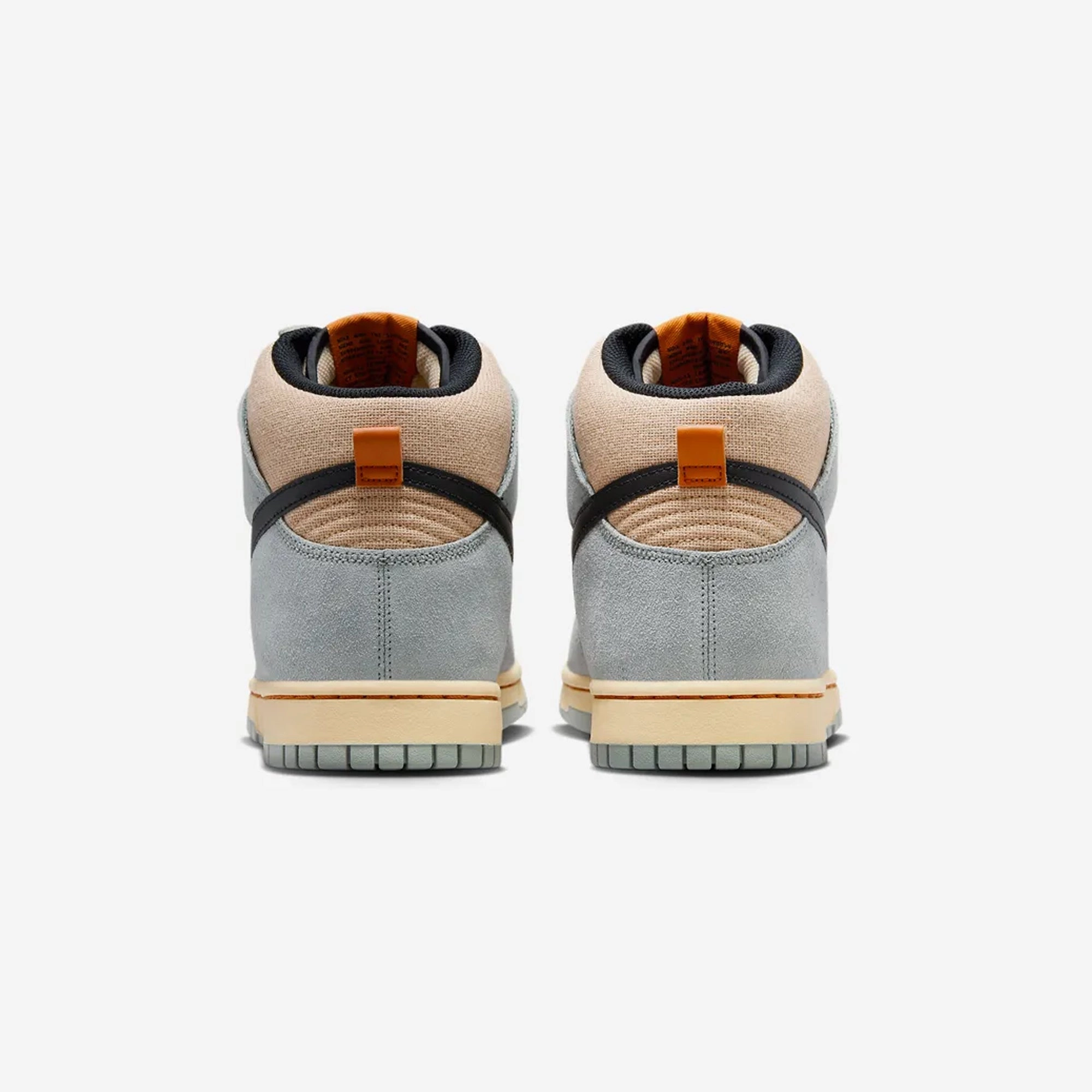 Nike | DUNK HIGH RETRO SE  { GRAIN/BLACK-LIGHT PUMICE-PALE VANILLA