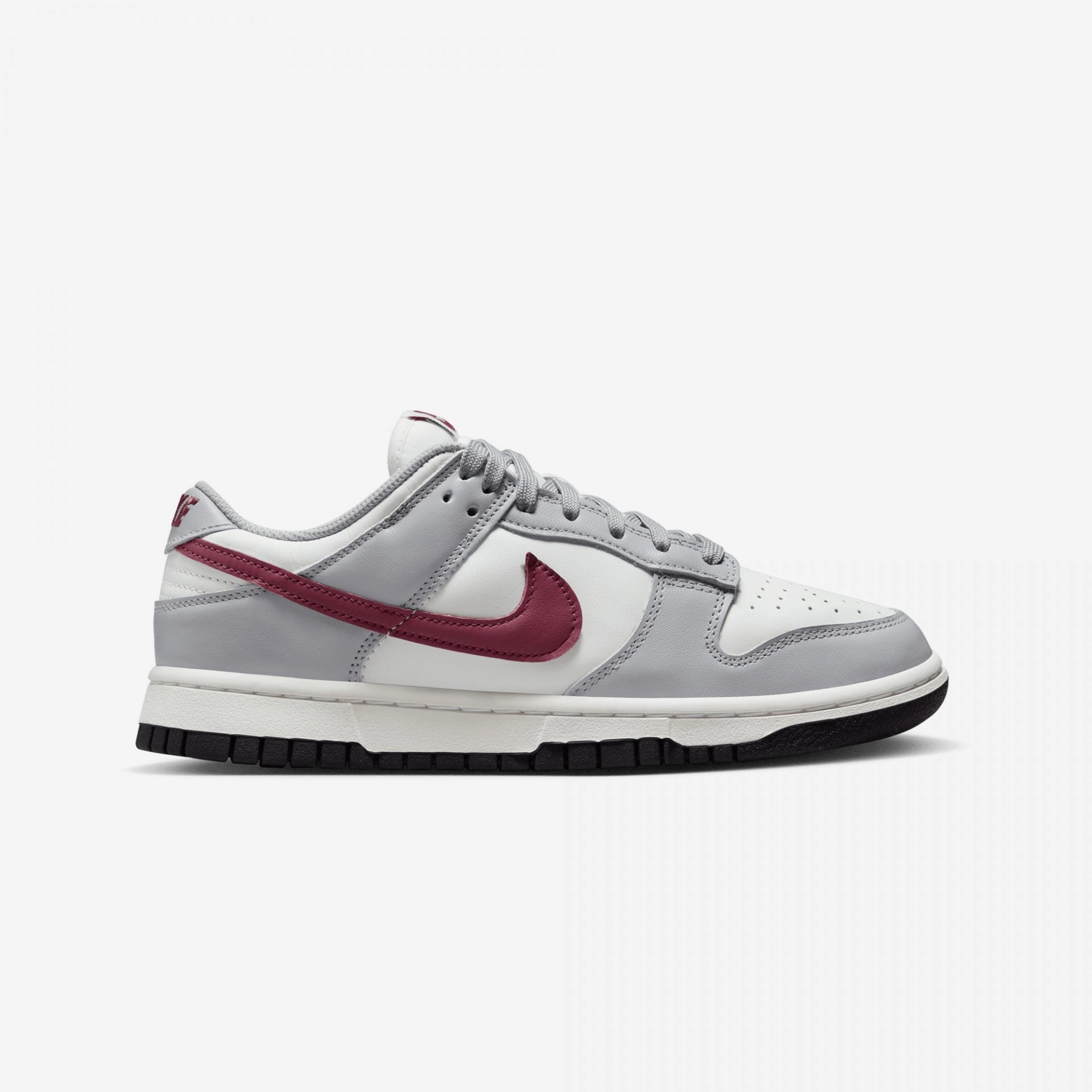 Nike | DUNK LOW  { SUMMIT WHITE/ROSEWOOD