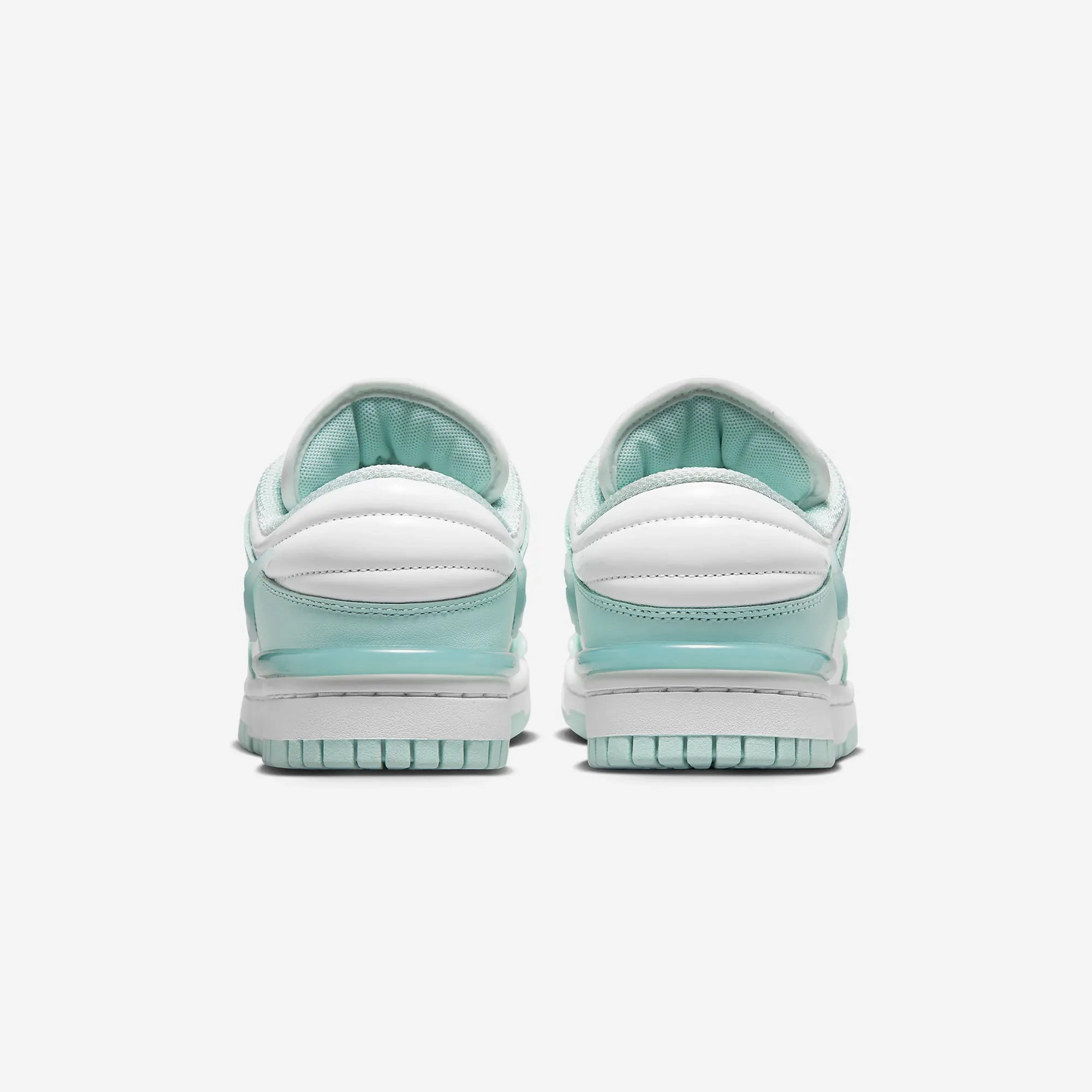 Nike | DUNK LOW TWIST  { SUMMIT WHITE/JADE ICE
