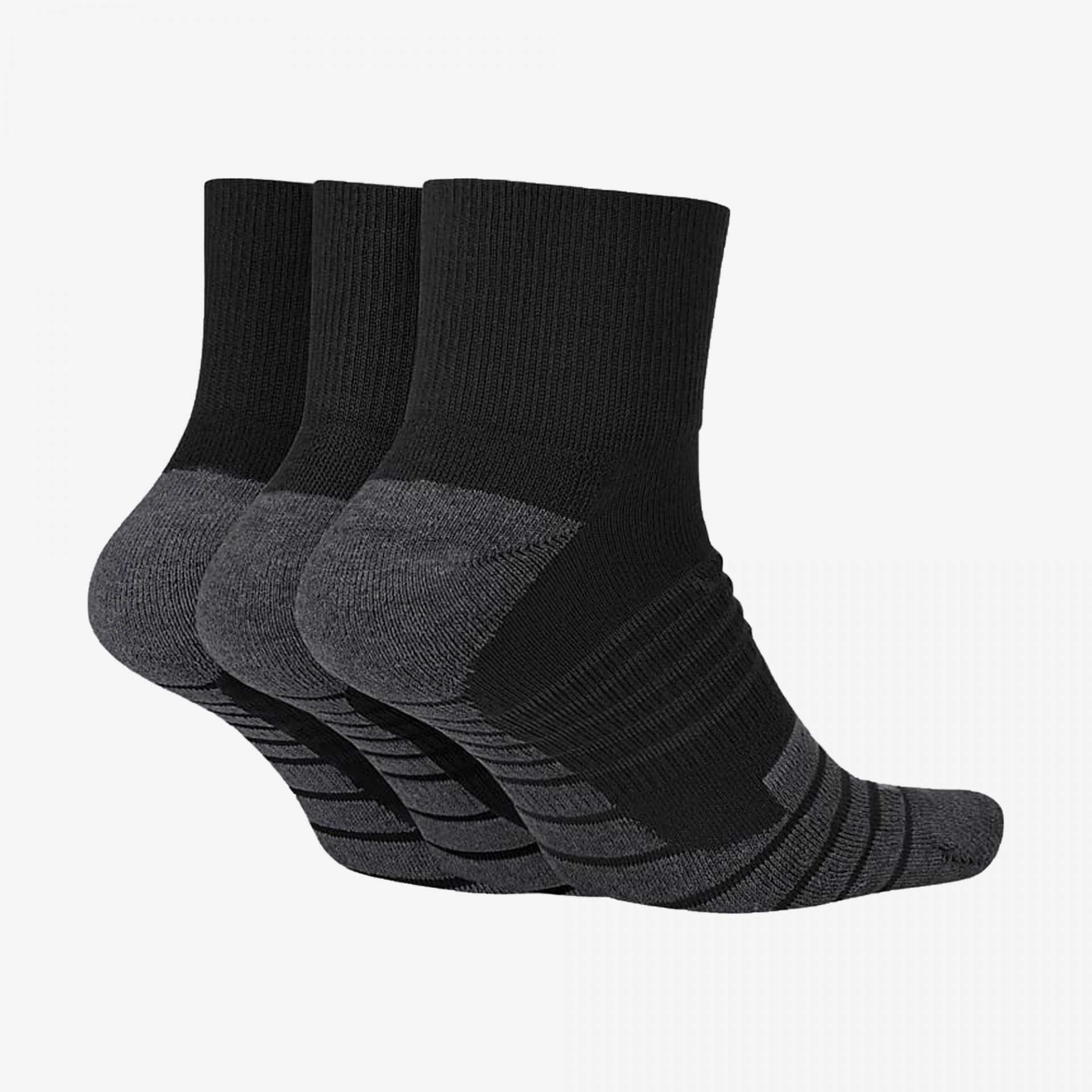 Nike | EVERYDAY MAX CUSHIONED TRAINING ANKLE SOCKS (3 PAIRS)