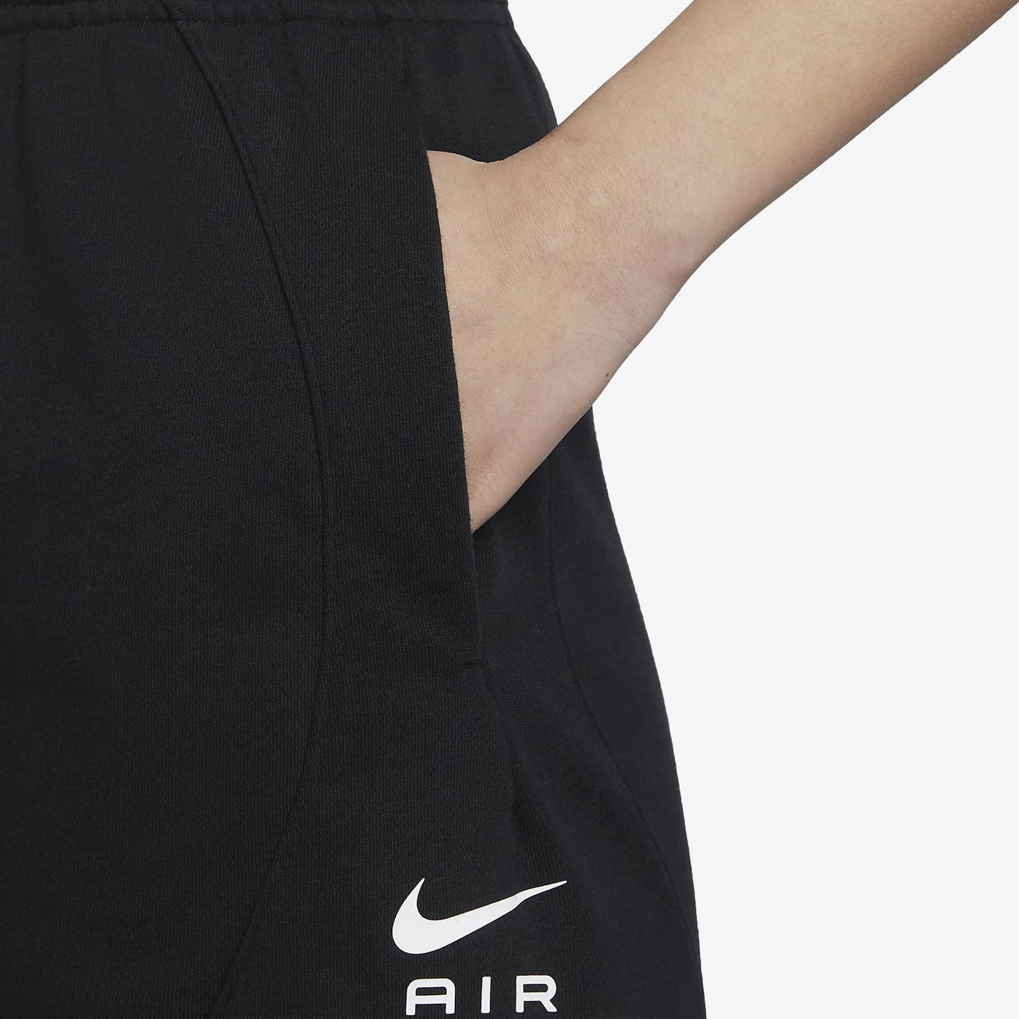 Nike | MID RISE FLEECE SHORTS  { BLACK