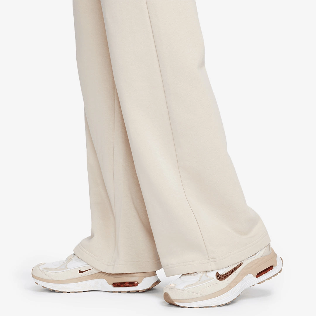 Nike | MID RISE WIDE LEG SWEATPANTS  { SANDDRIFT/WHITE