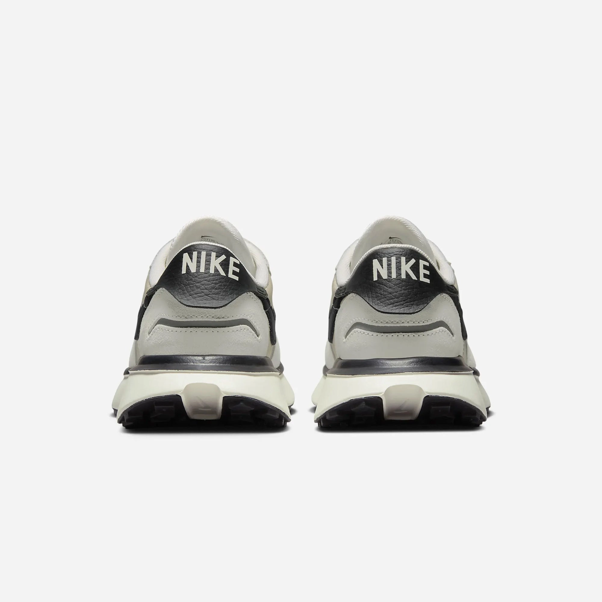 Nike | PHOENIX WAFFLE  { SUMMIT WHITE/BLACK-SANDDRIFT-SAIL