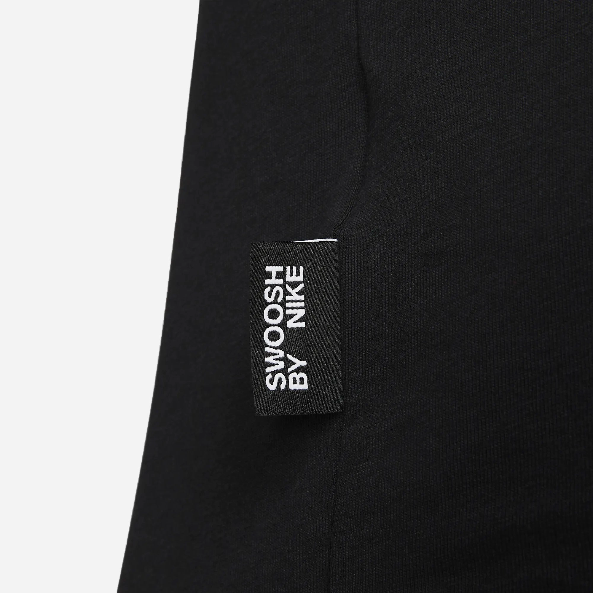 Nike | SPORTSWEAR  { BLACK