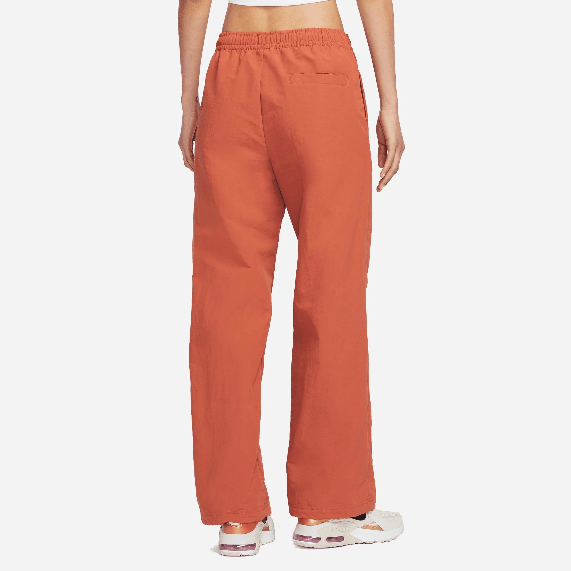 Nike | SPORTSWEAR EVERYTHING WOVENS  { BURNT SUNRISE/SAIL