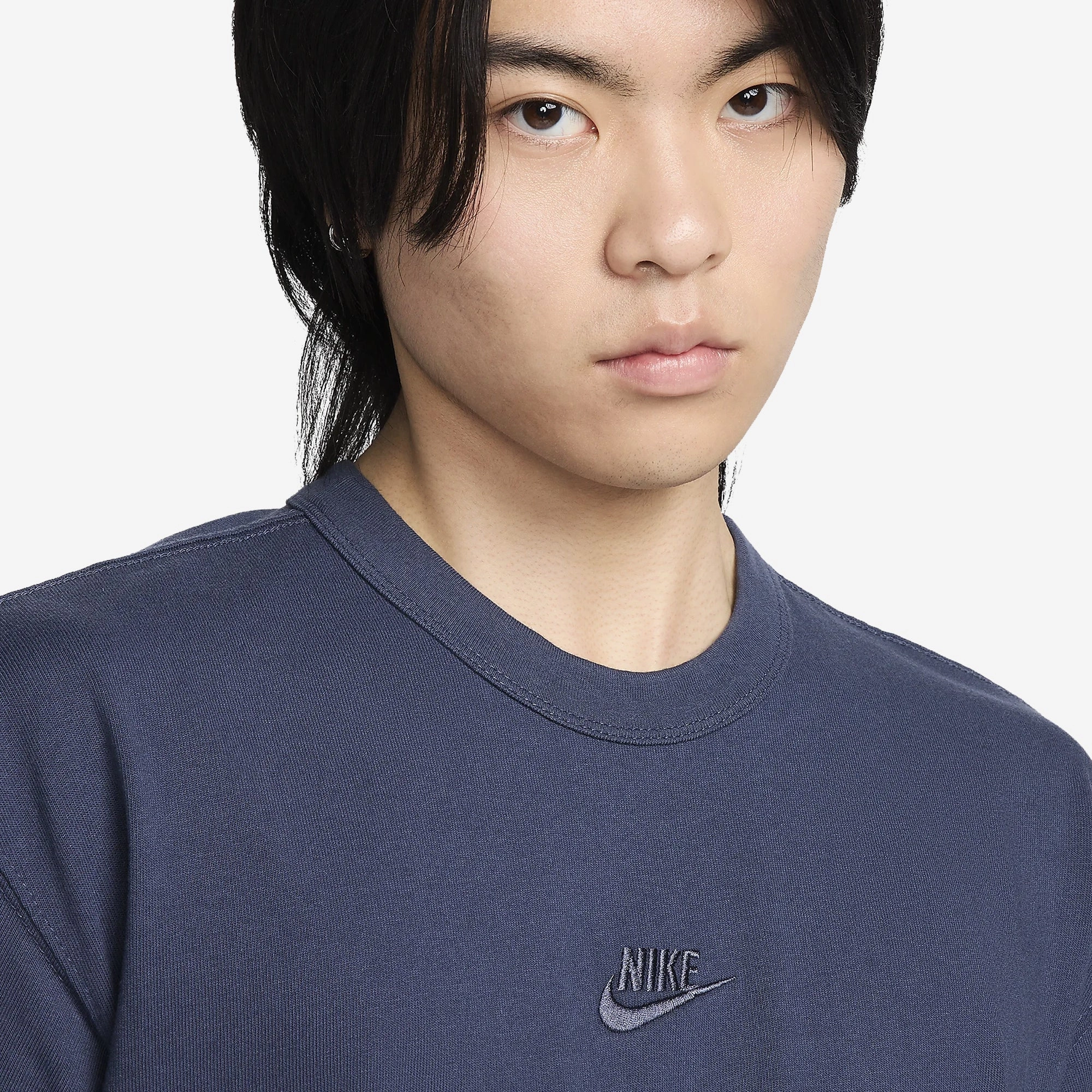 Nike | SPORTSWEAR PREMIUM ESSENTIALS  { THUNDER BLUE