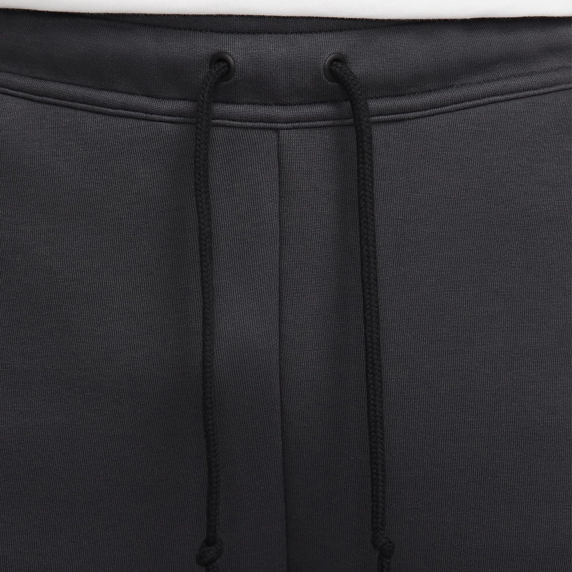 Nike | SPORTSWEAR TECH FLEECE SLIM FIR JOGGERS  { BLACK/BLACK