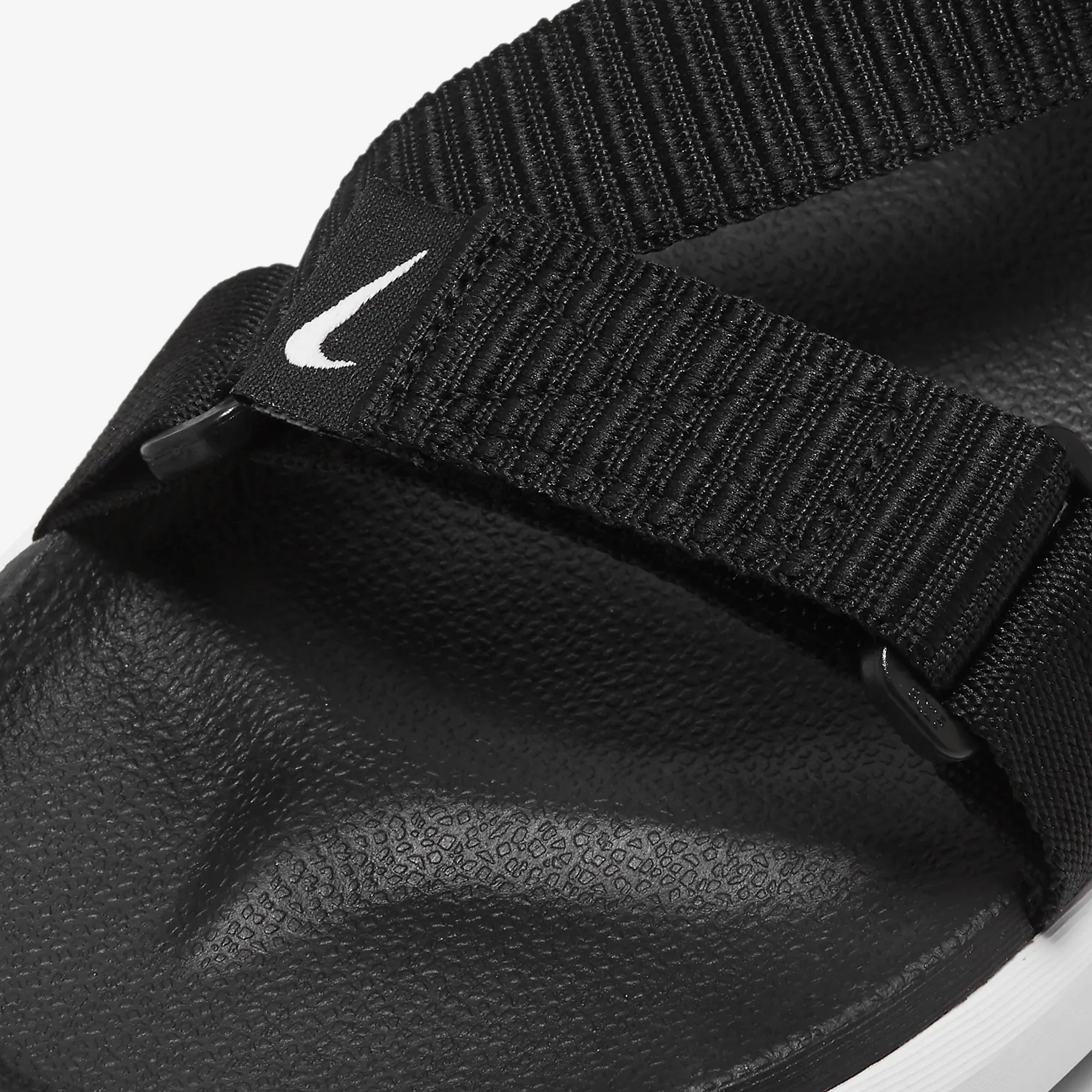 Nike | VISTA SANDALS  { BLACK/WHITE-BLACK