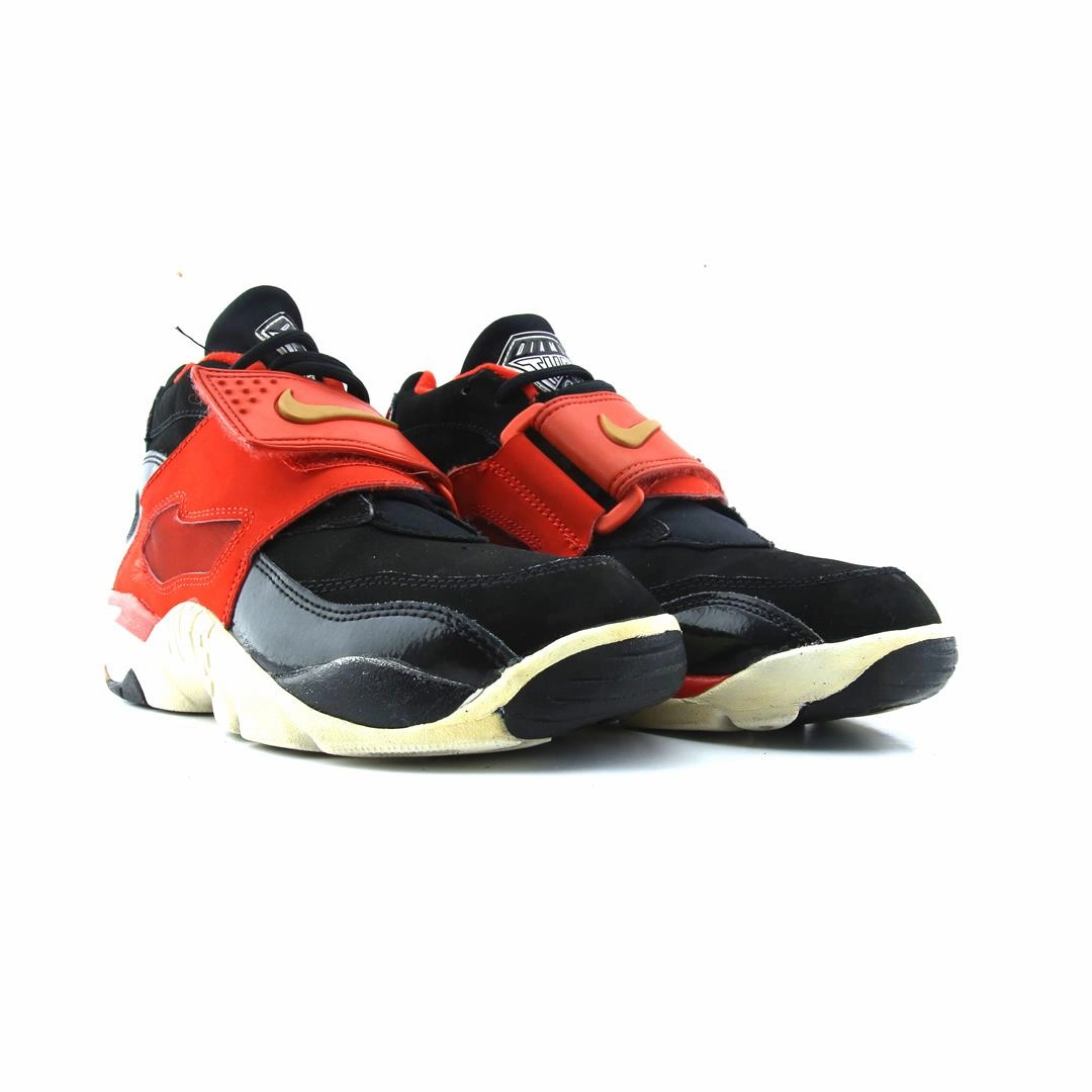 NIKE AIR DIAMOND TURF 2
