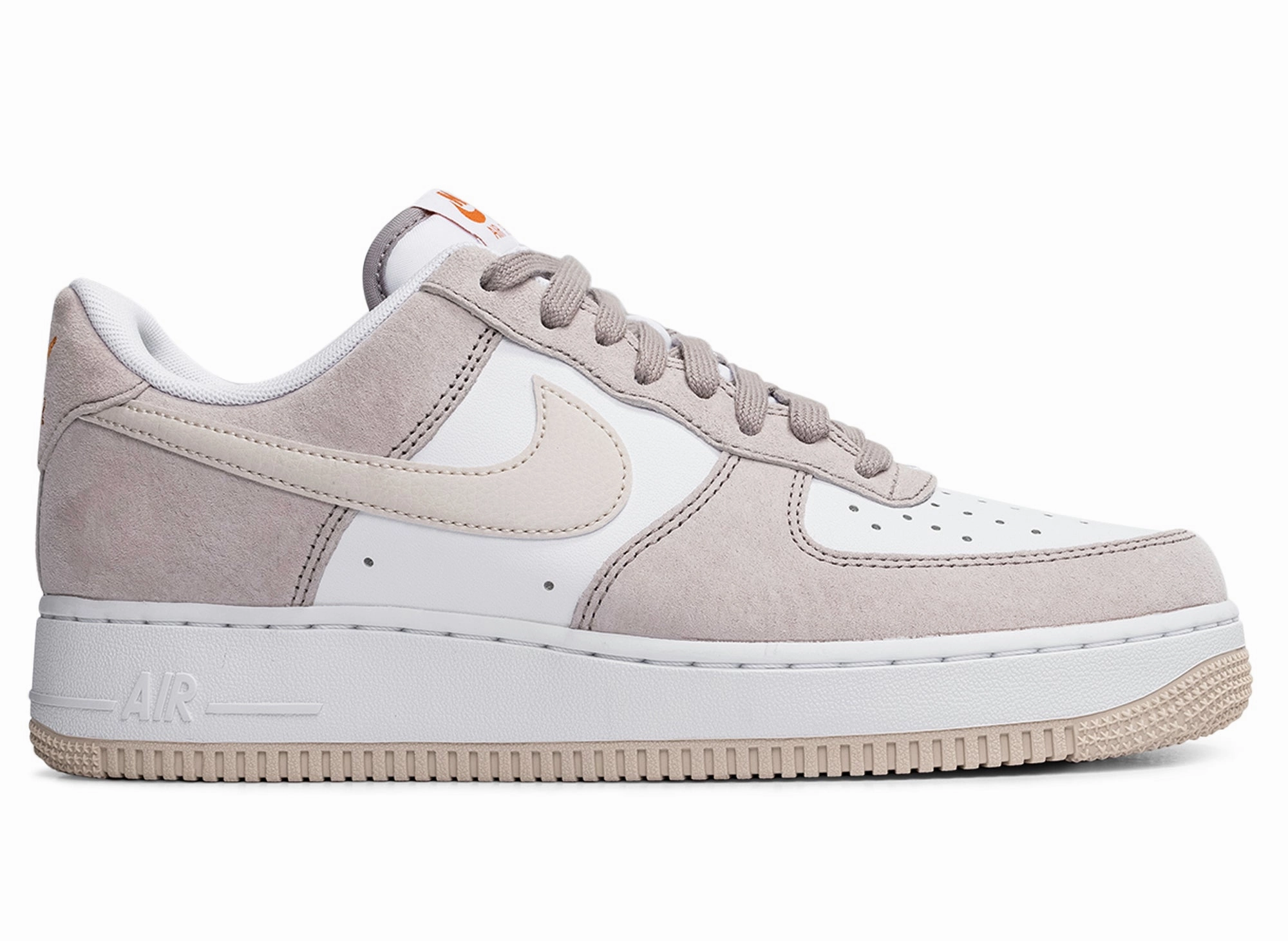 Nike Air Force 1 07