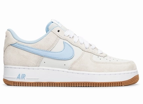 Nike Air Force 1 07 LV8